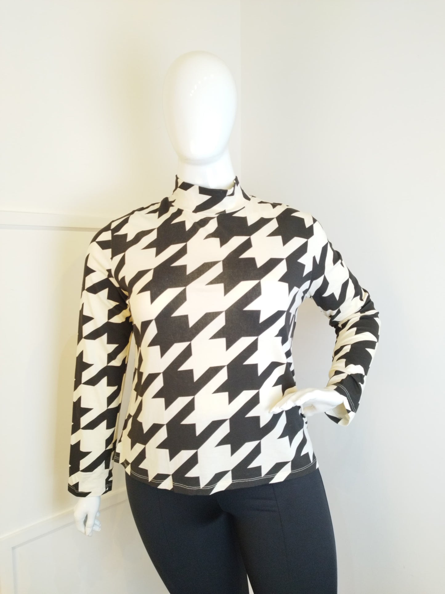 Blusa Donna - Manga longa com Golinha - Bazar Online