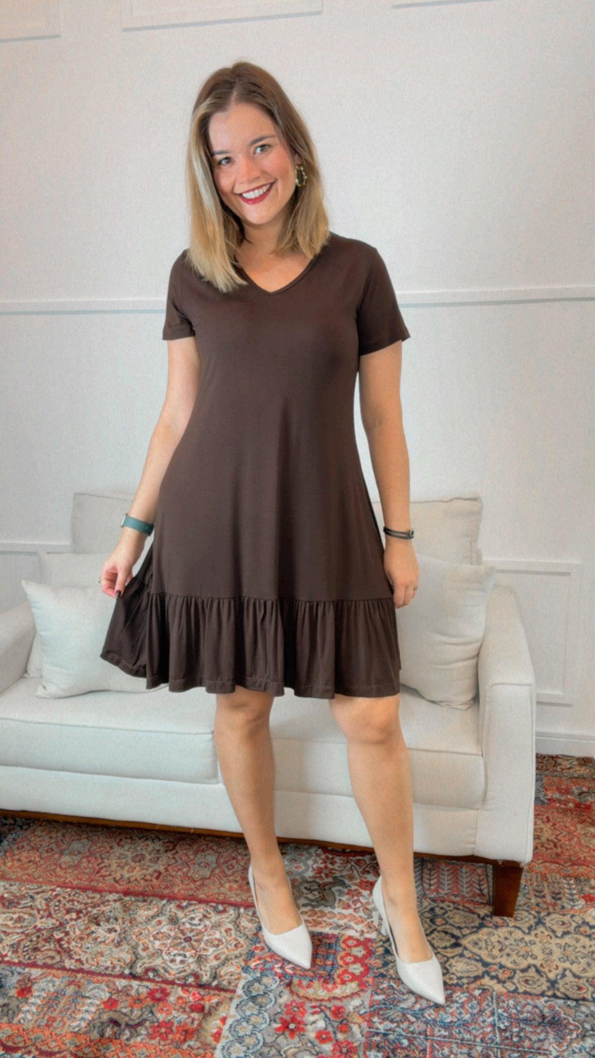 Vestido Verona - Babado Gola V e Manga Curta - Bazar Online