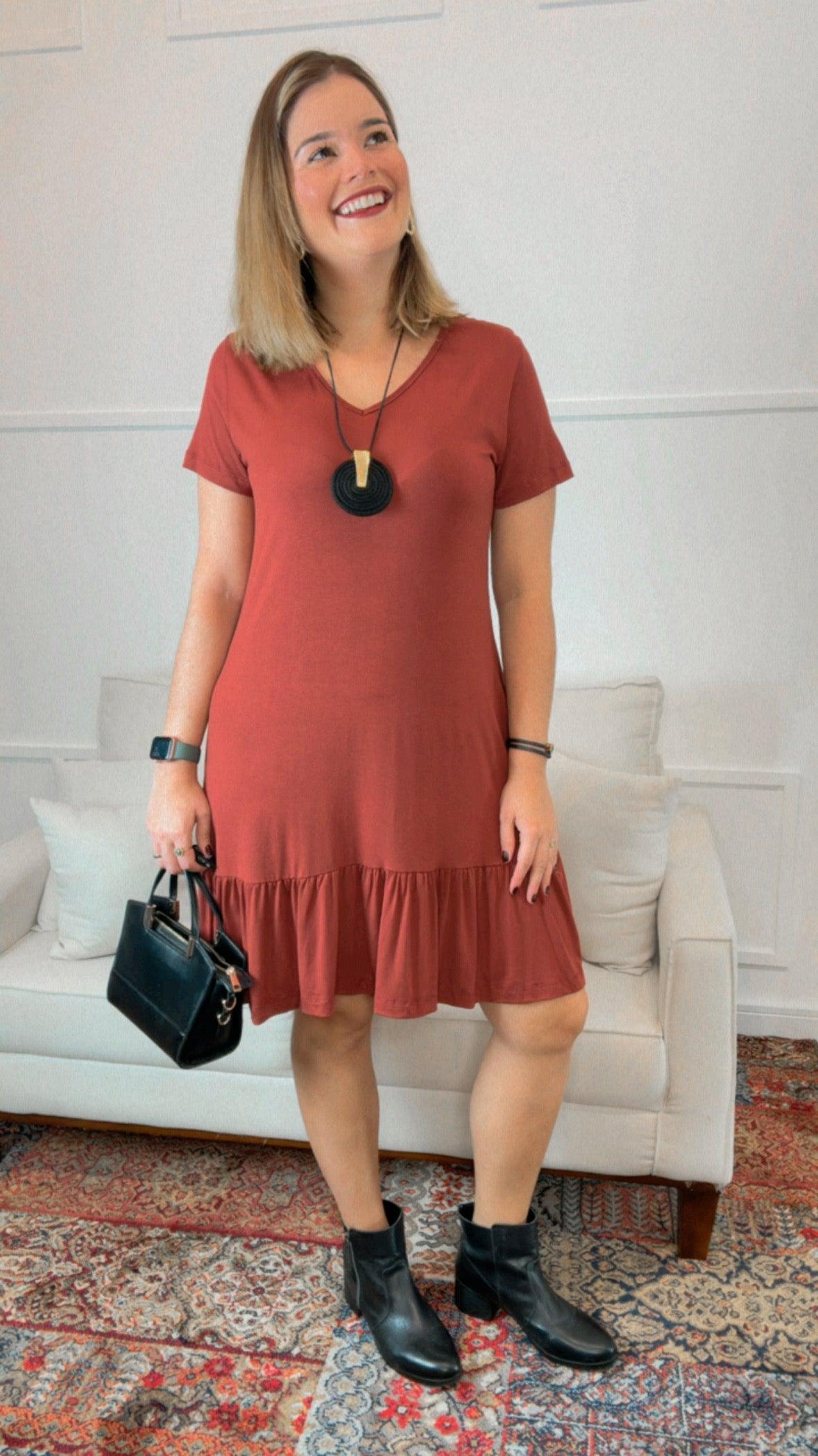 Vestido Verona - Babado Gola V e Manga Curta - Bazar Online