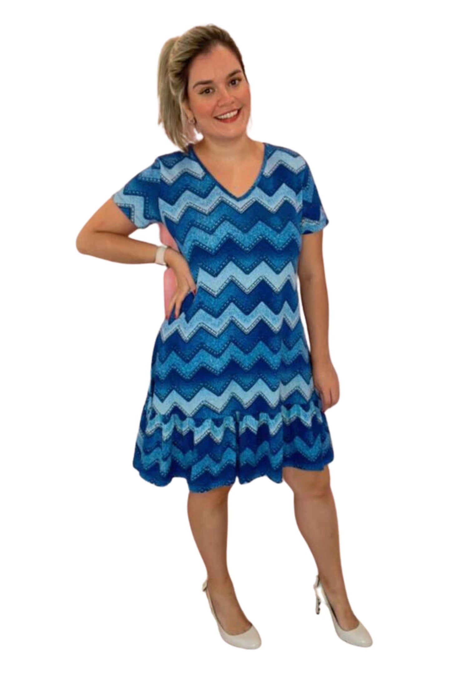 Vestido Verona - Babado Gola V e Manga Curta - Bazar Online