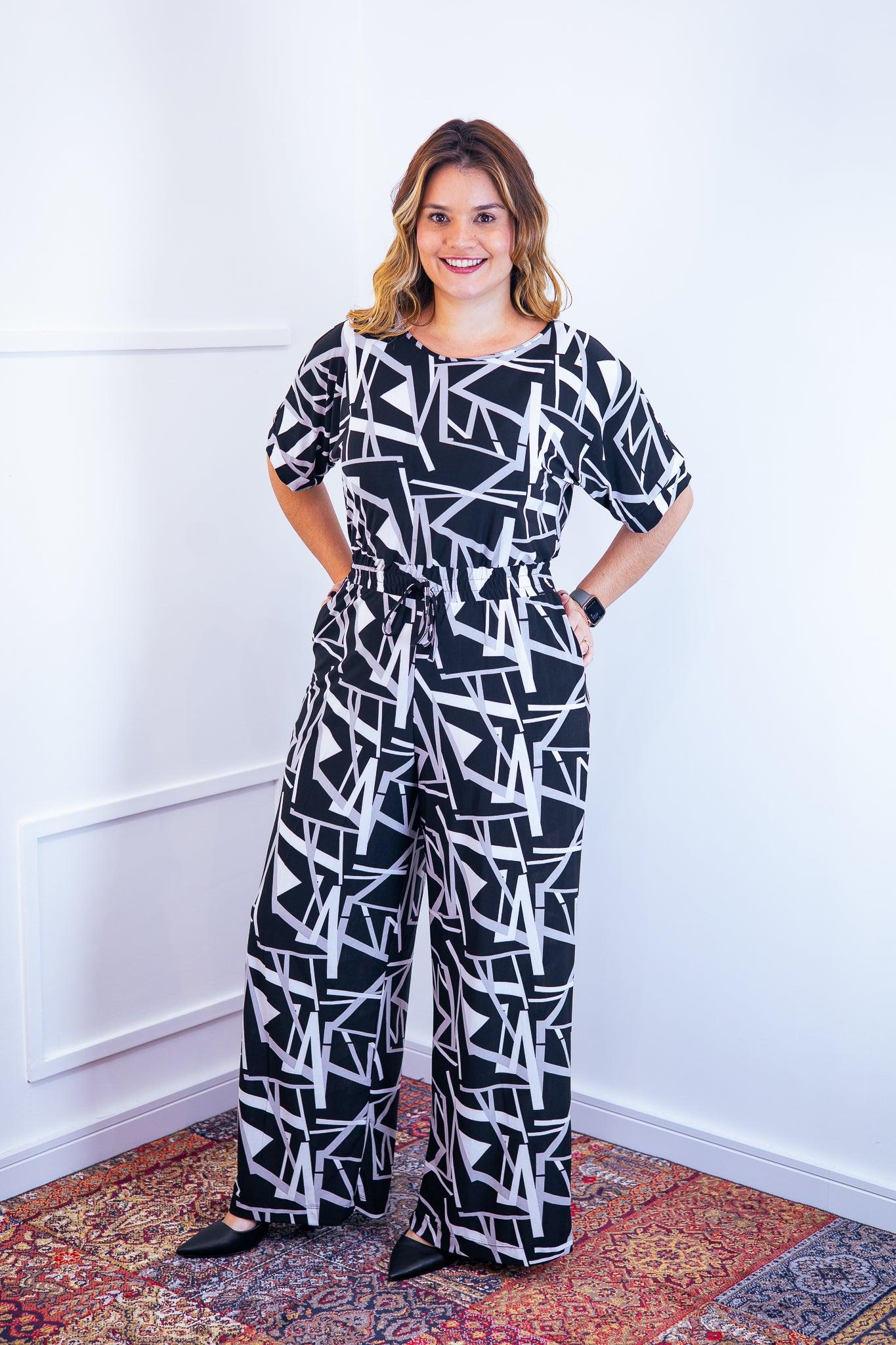 Macacão Isadora - Manga Japonesa com Calça Pantalona - Bazar Online