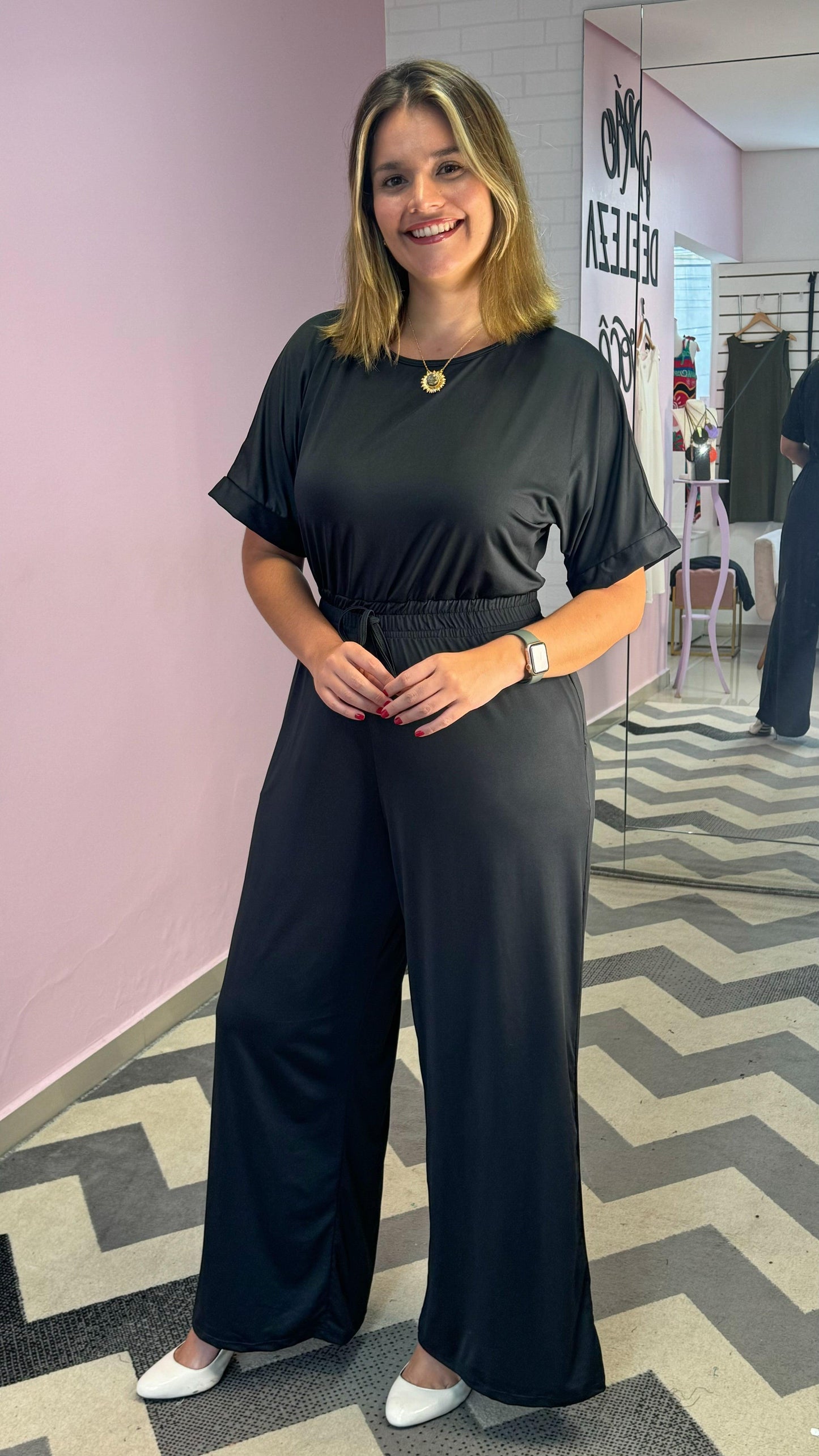 Macacão Isadora - Manga Japonesa com Calça Pantalona - Bazar Online