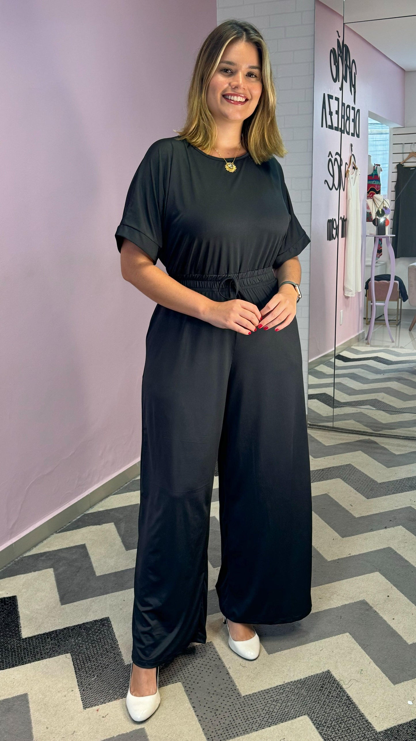 Macacão Isadora - Manga Japonesa com Calça Pantalona - Bazar Online