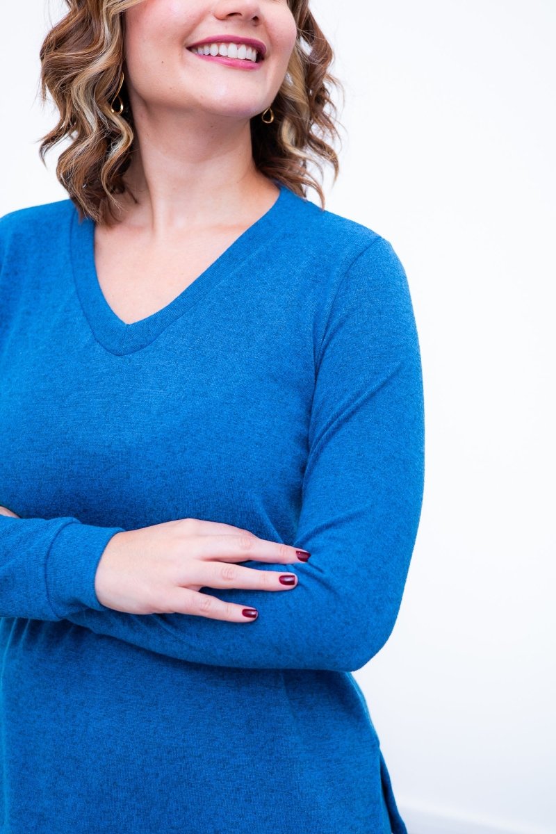 Blusa Paula - Gola V de Manga Longa Lãzinha - Bazar Online