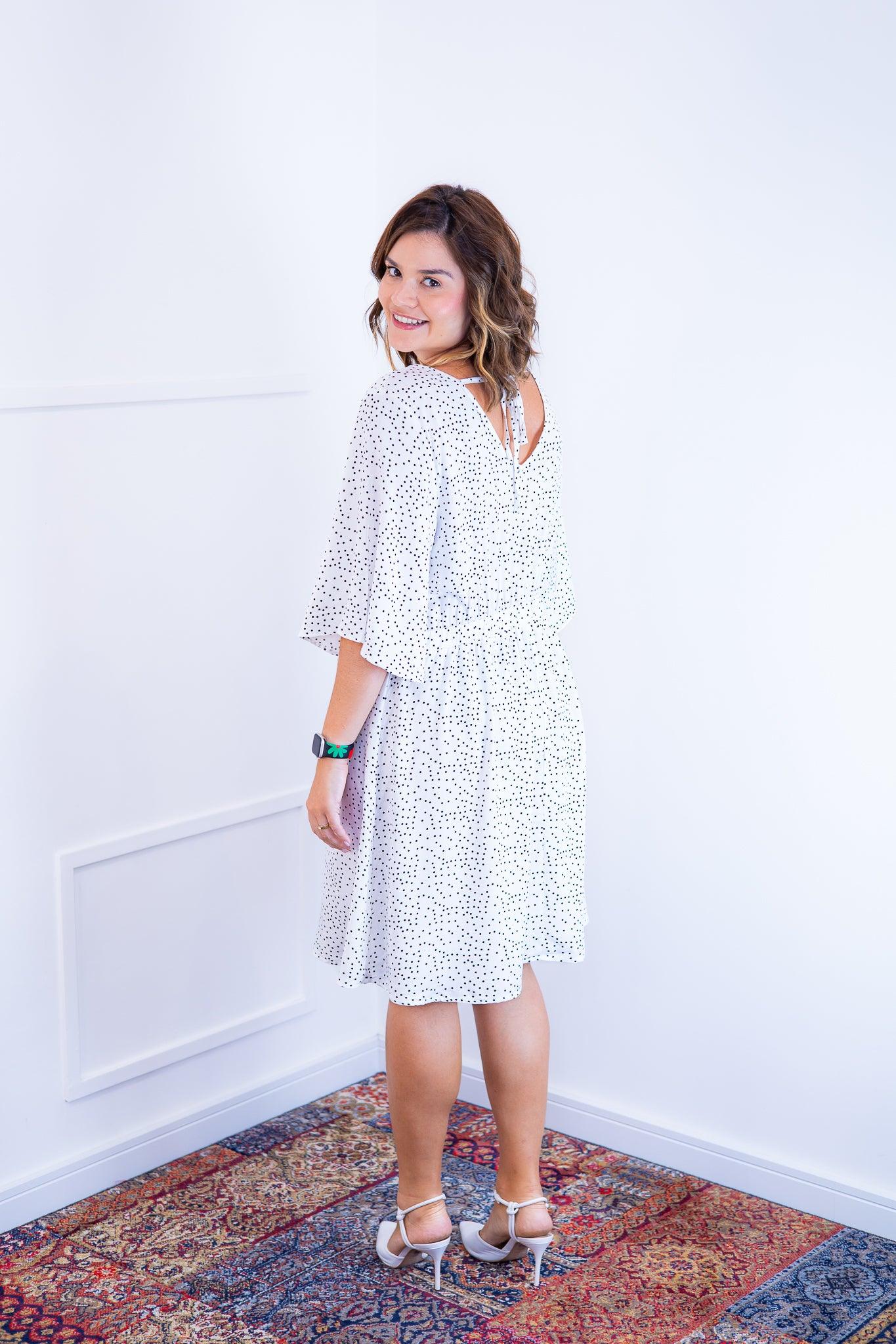 Vestido Sabrina - Decote V Manga Morcego em Viscolinho - Bazar Online