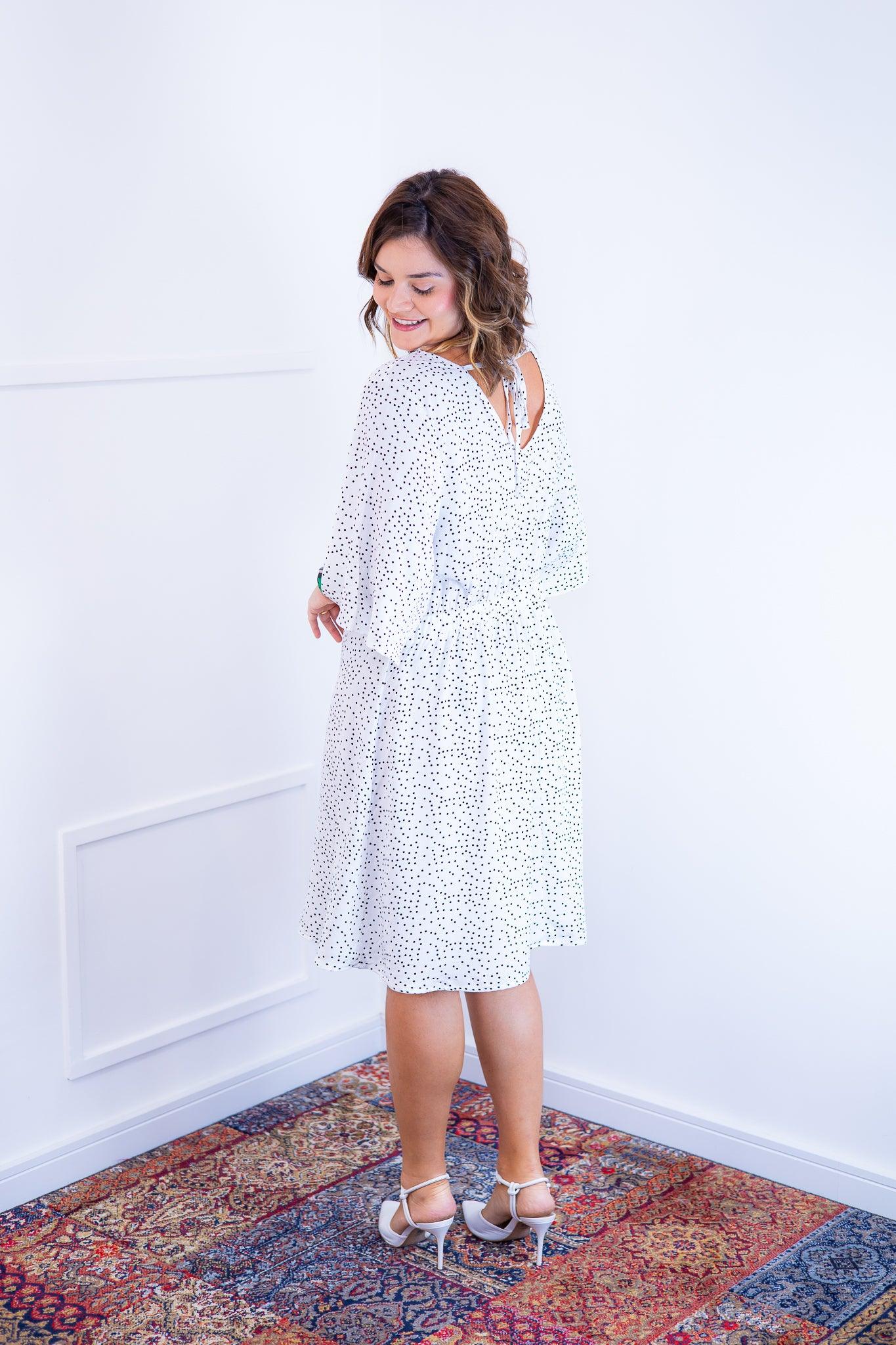 Vestido Sabrina - Decote V Manga Morcego em Viscolinho - Bazar Online