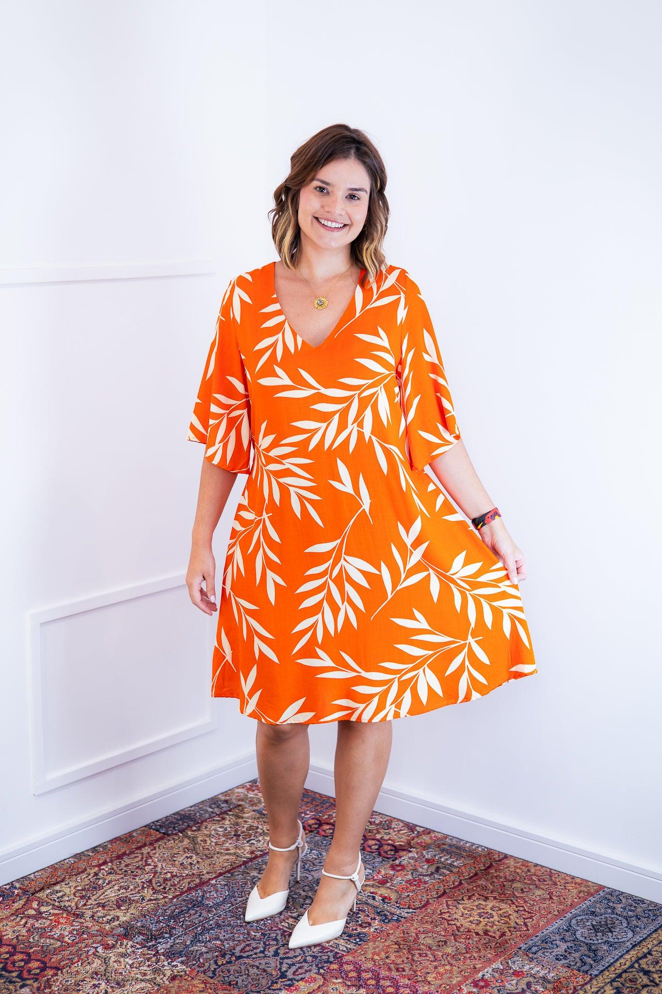 Vestido Sabrina - Decote V Manga Morcego em Viscolinho - Bazar Online