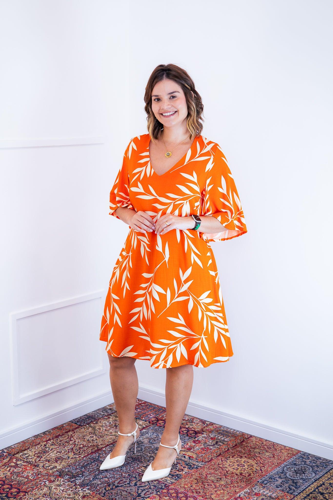 Vestido Sabrina - Decote V Manga Morcego em Viscolinho - Bazar Online