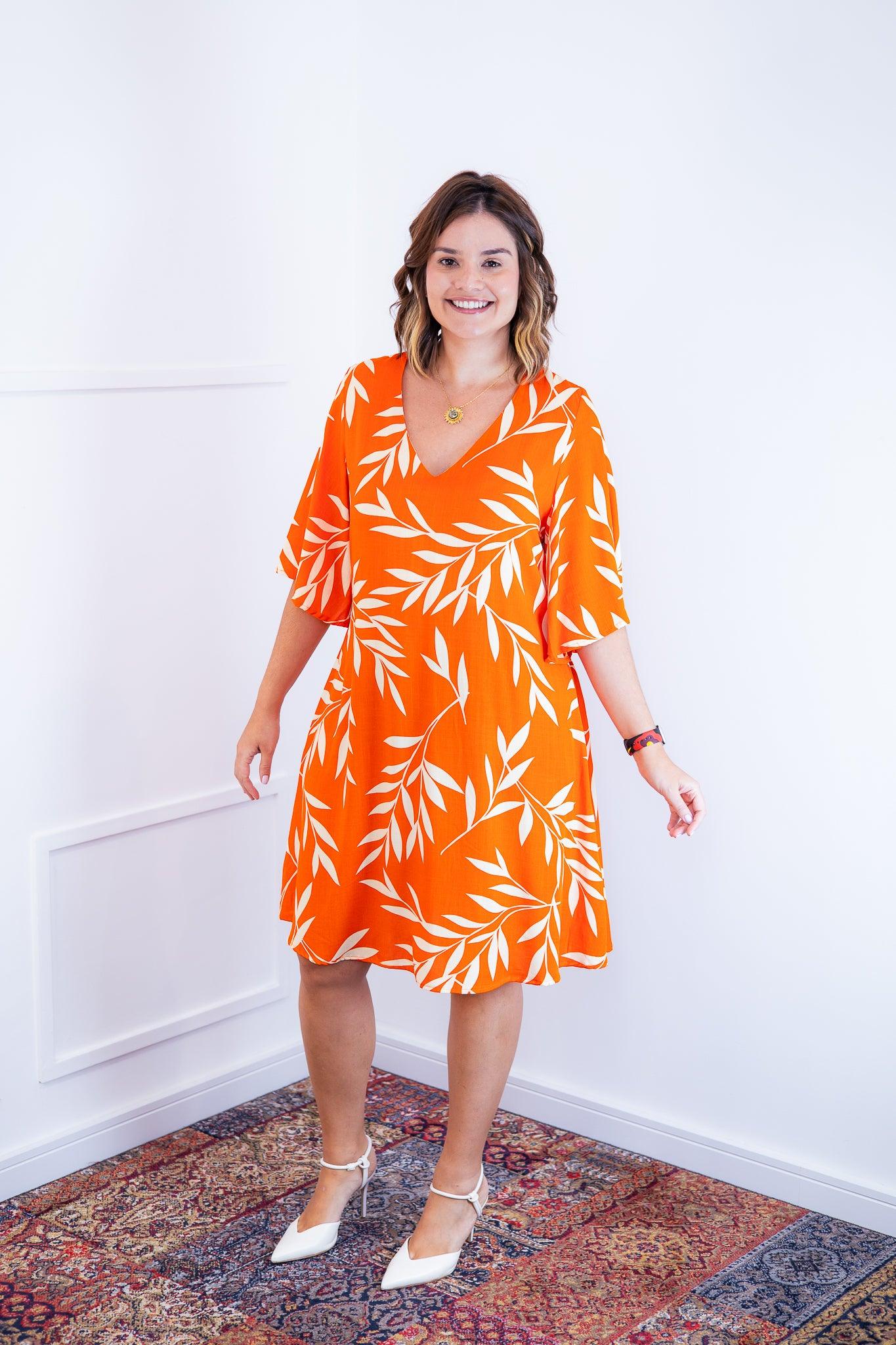 Vestido Sabrina - Decote V Manga Morcego em Viscolinho - Bazar Online