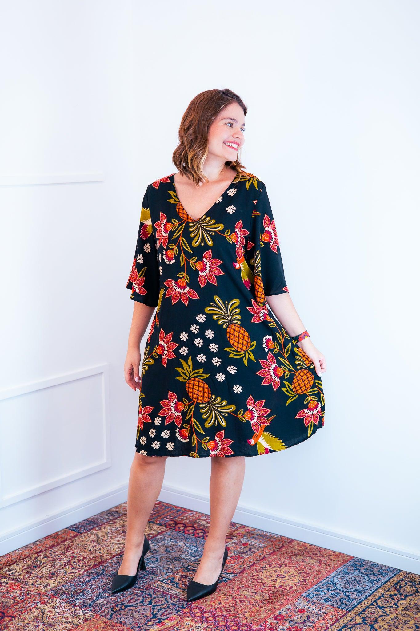 Vestido Sabrina - Decote V Manga Morcego em Viscolinho - Bazar Online