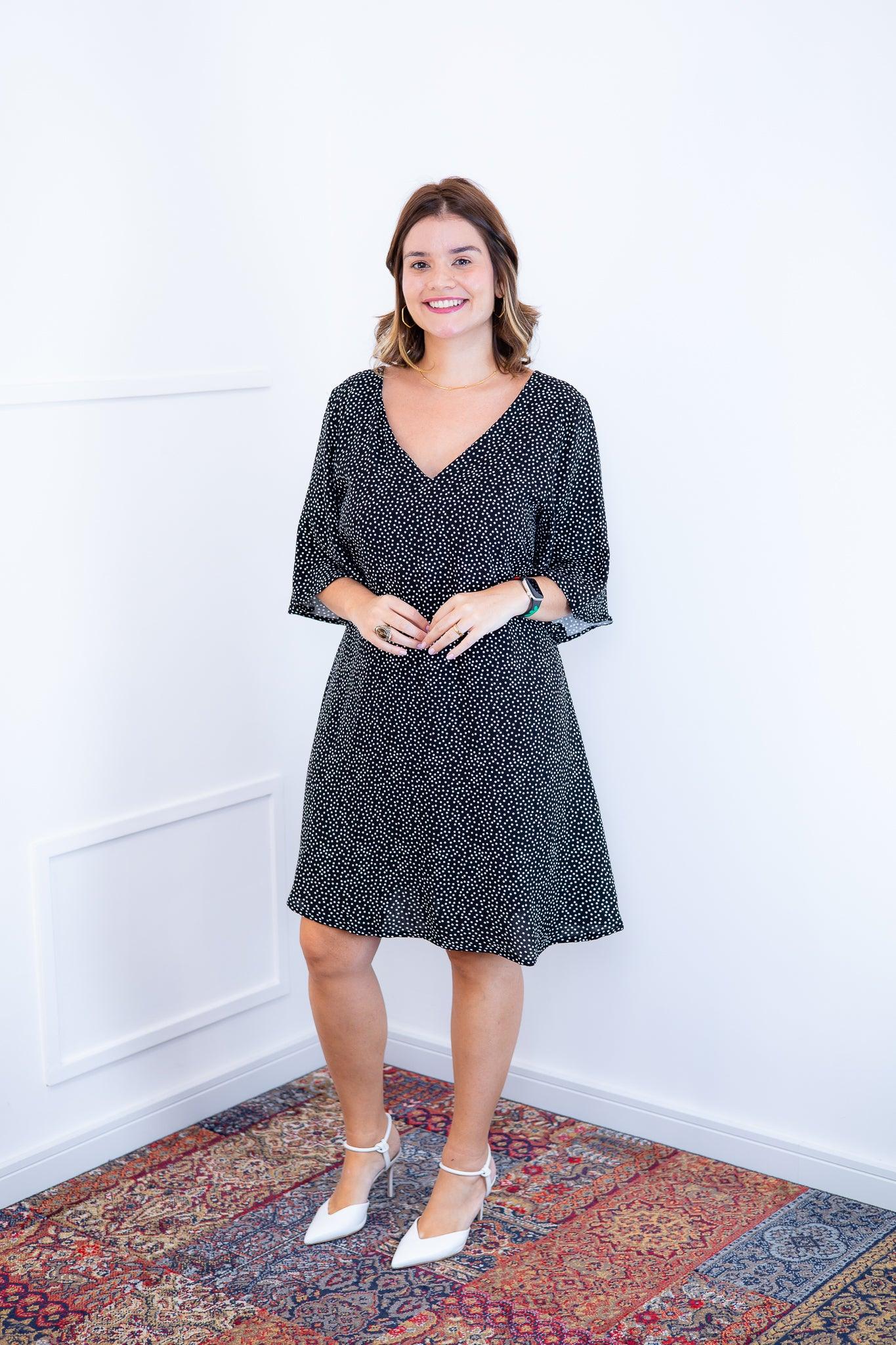 Vestido Sabrina - Decote V Manga Morcego em Viscolinho - Bazar Online