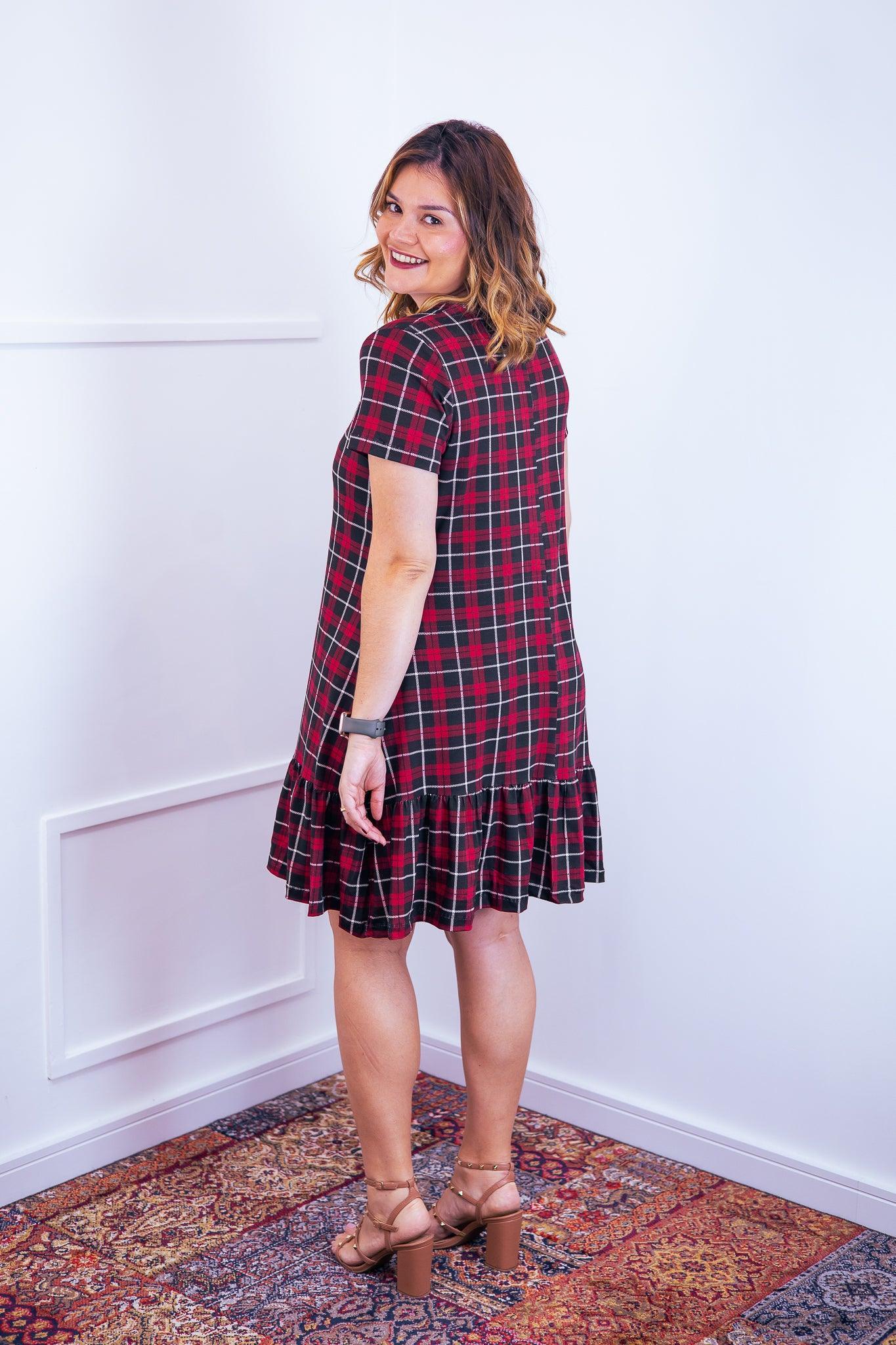 Vestido Verona - Babado Gola V e Manga Curta - Bazar Online