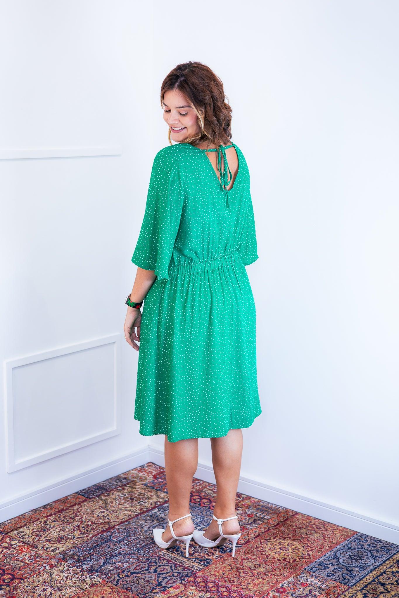 Vestido Sabrina - Decote V Manga Morcego em Viscolinho - Bazar Online