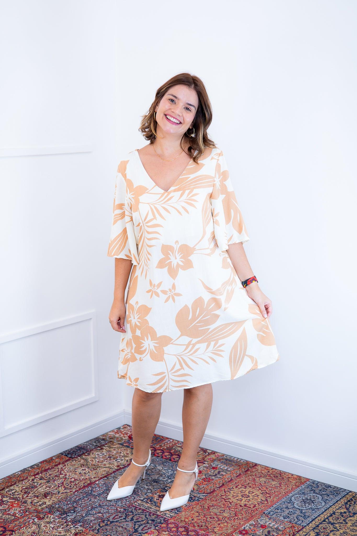 Vestido Sabrina - Decote V Manga Morcego em Viscolinho - Bazar Online