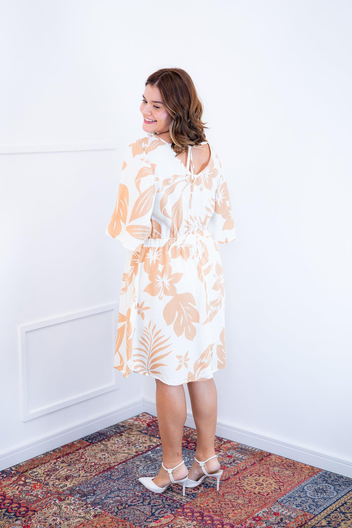 Vestido Sabrina - Decote V Manga Morcego em Viscolinho - Bazar Online