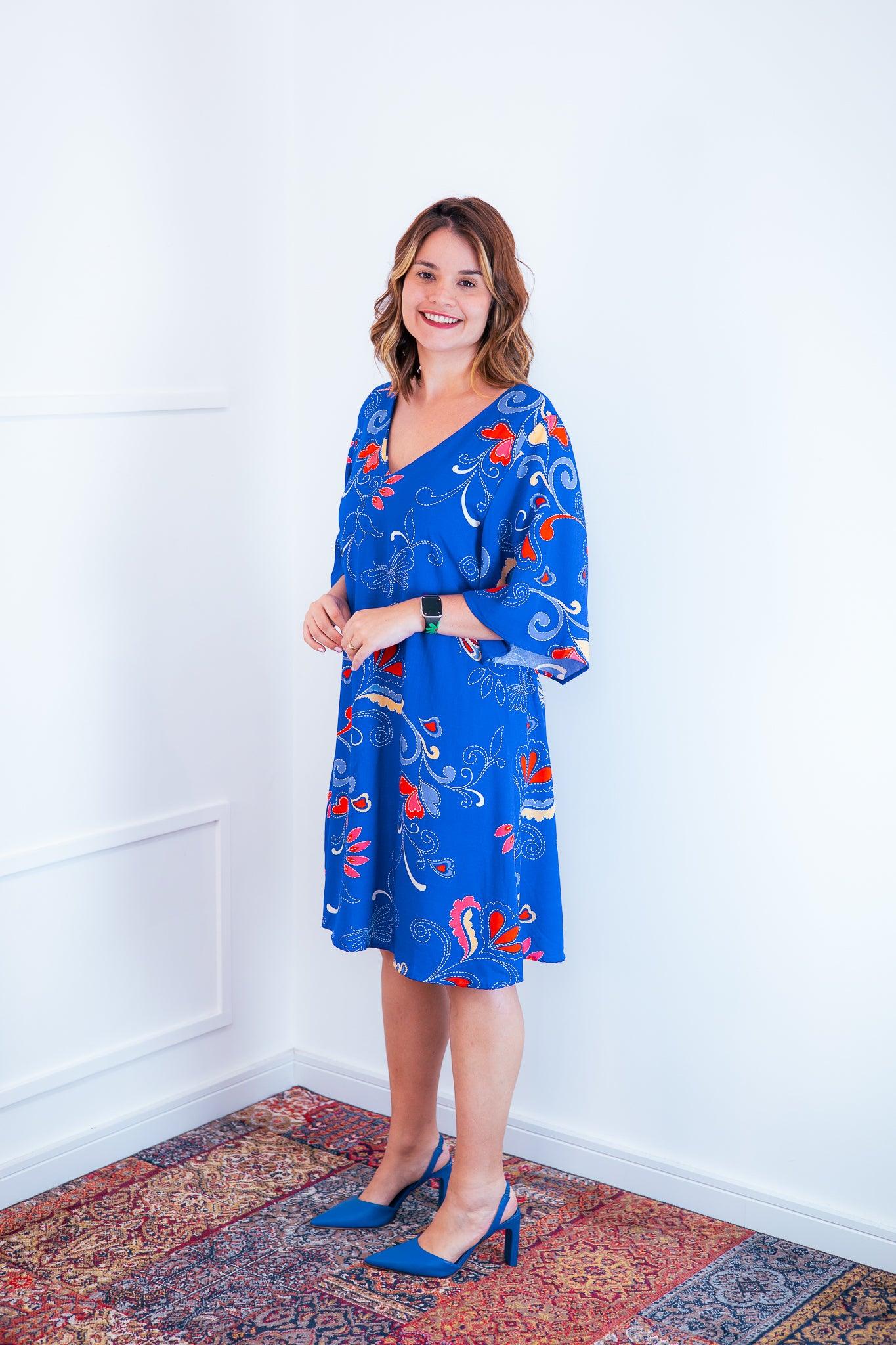 Vestido Sabrina - Decote V Manga Morcego em Viscolinho - Bazar Online