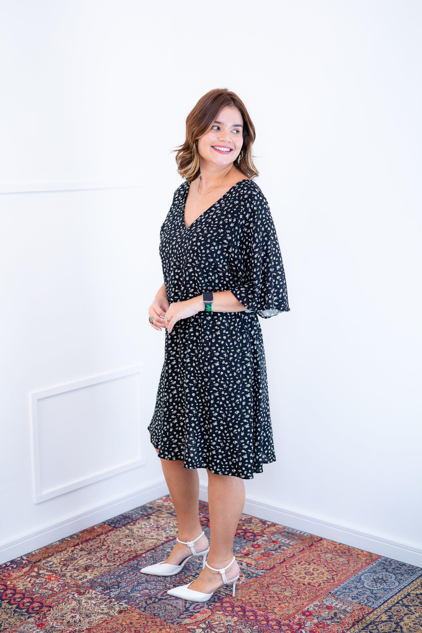 Vestido Sabrina - Decote V Manga Morcego em Viscolinho - Bazar Online