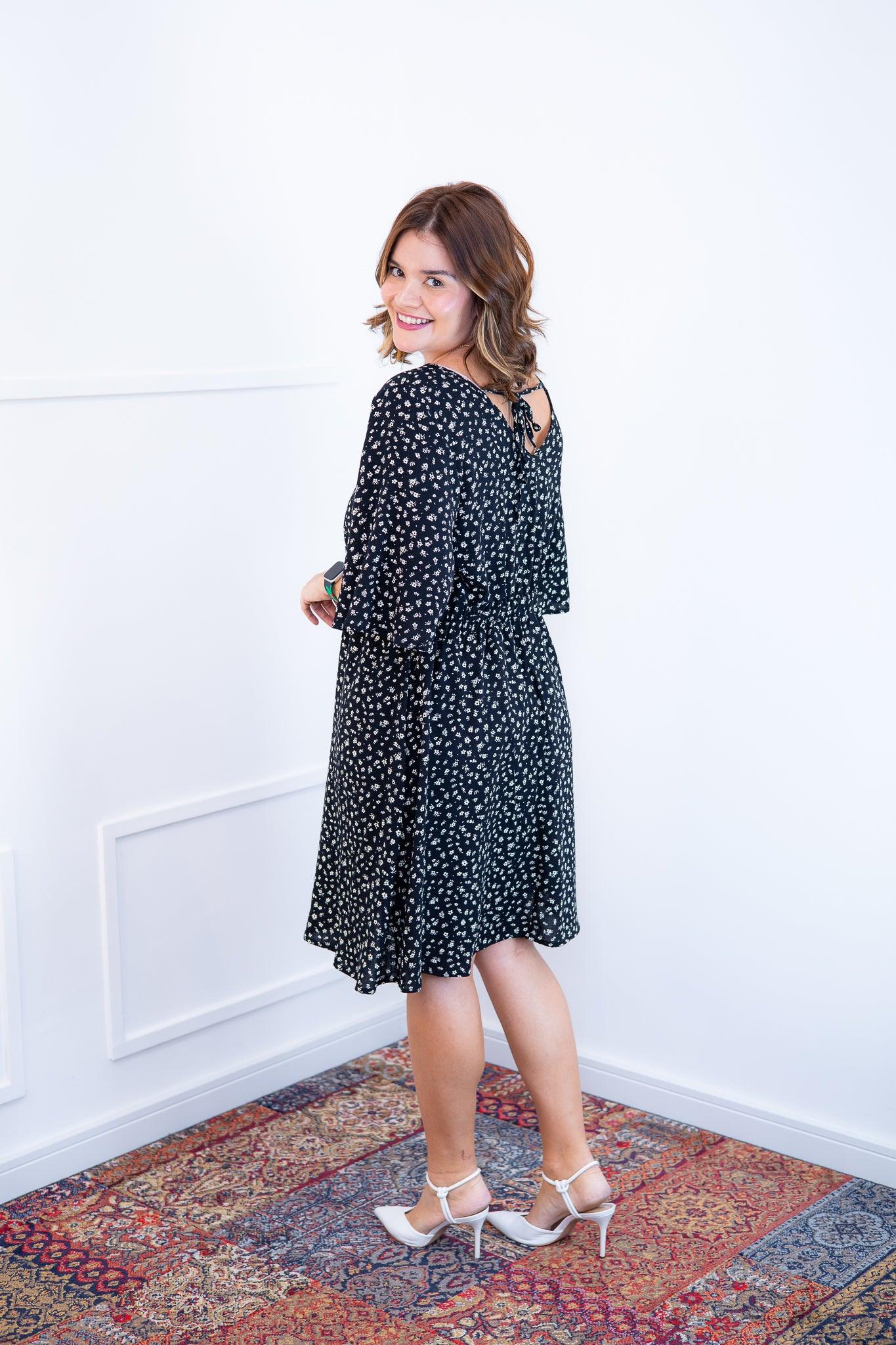 Vestido Sabrina - Decote V Manga Morcego em Viscolinho - Bazar Online