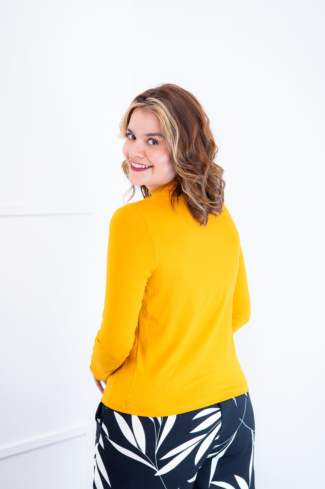 Blusa Donna - Manga longa com Golinha - Bazar Online