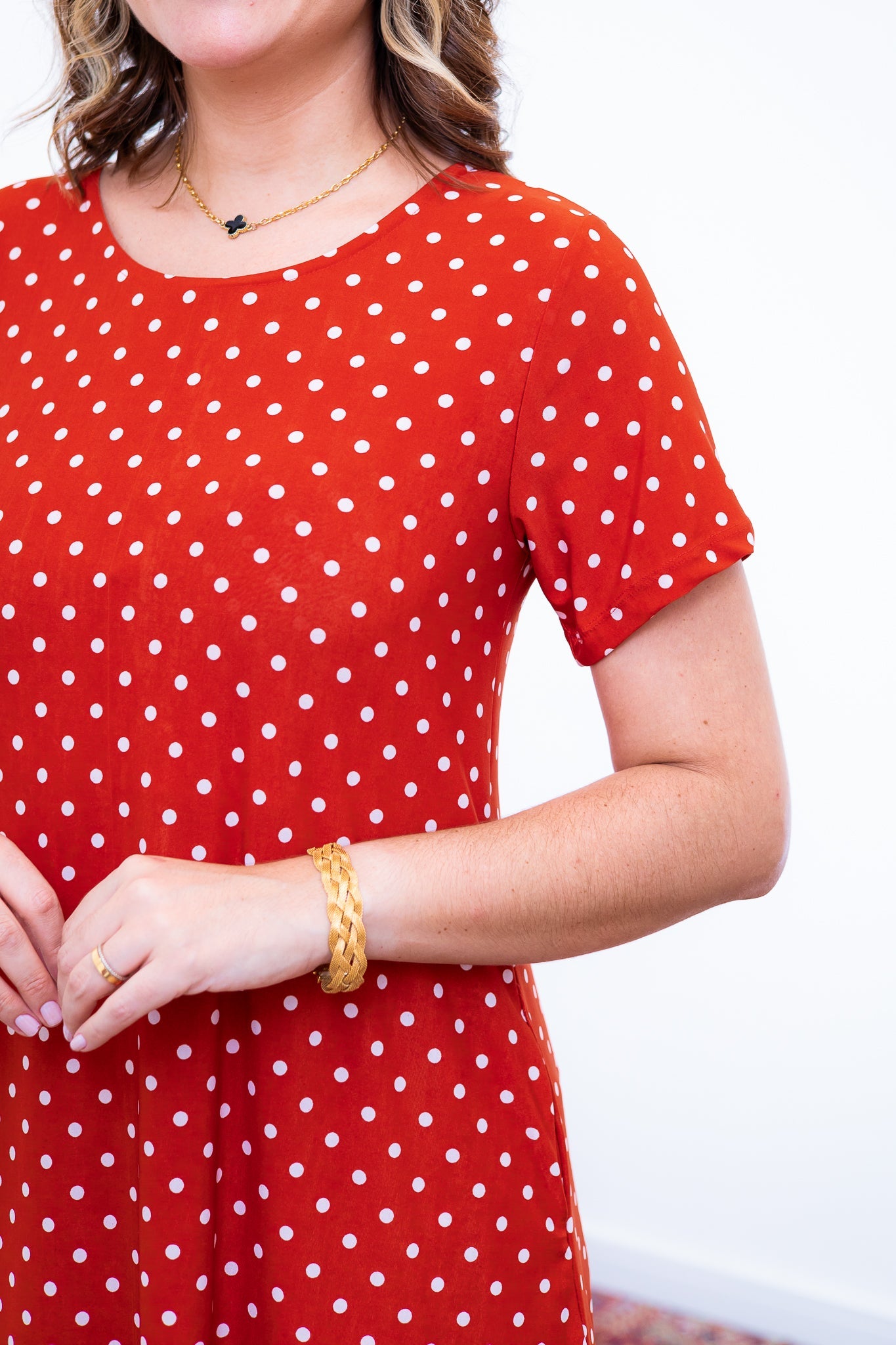 Vestido Sara - Malha Confort Midi com Manga - Bazar Online