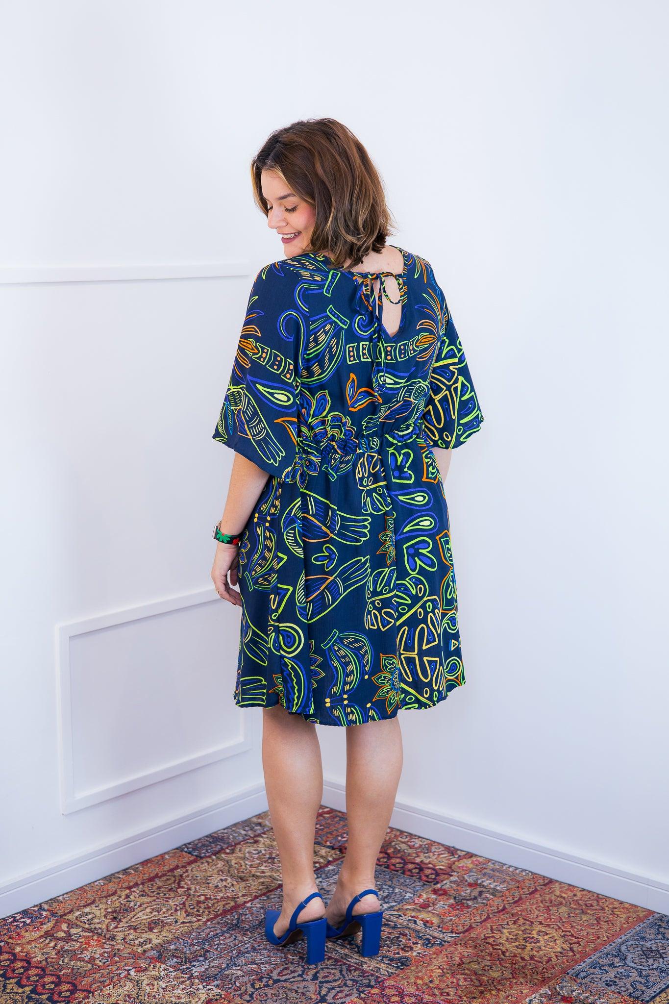 Vestido Sabrina - Decote V Manga Morcego em Viscolinho - Bazar Online