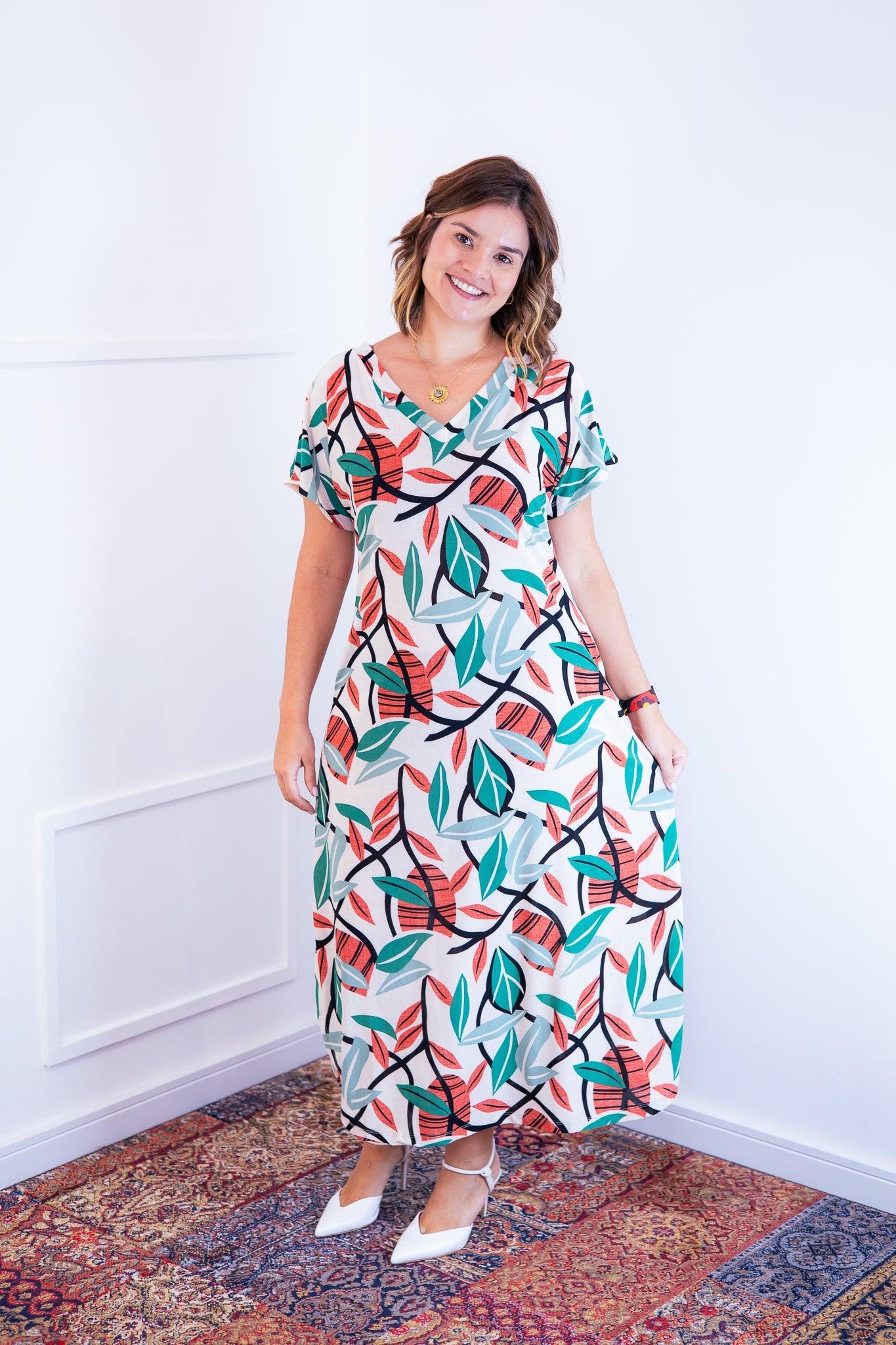 Vestido Antonella - Decote V e Fendas Laterais em Malha Confort - Bazar Online