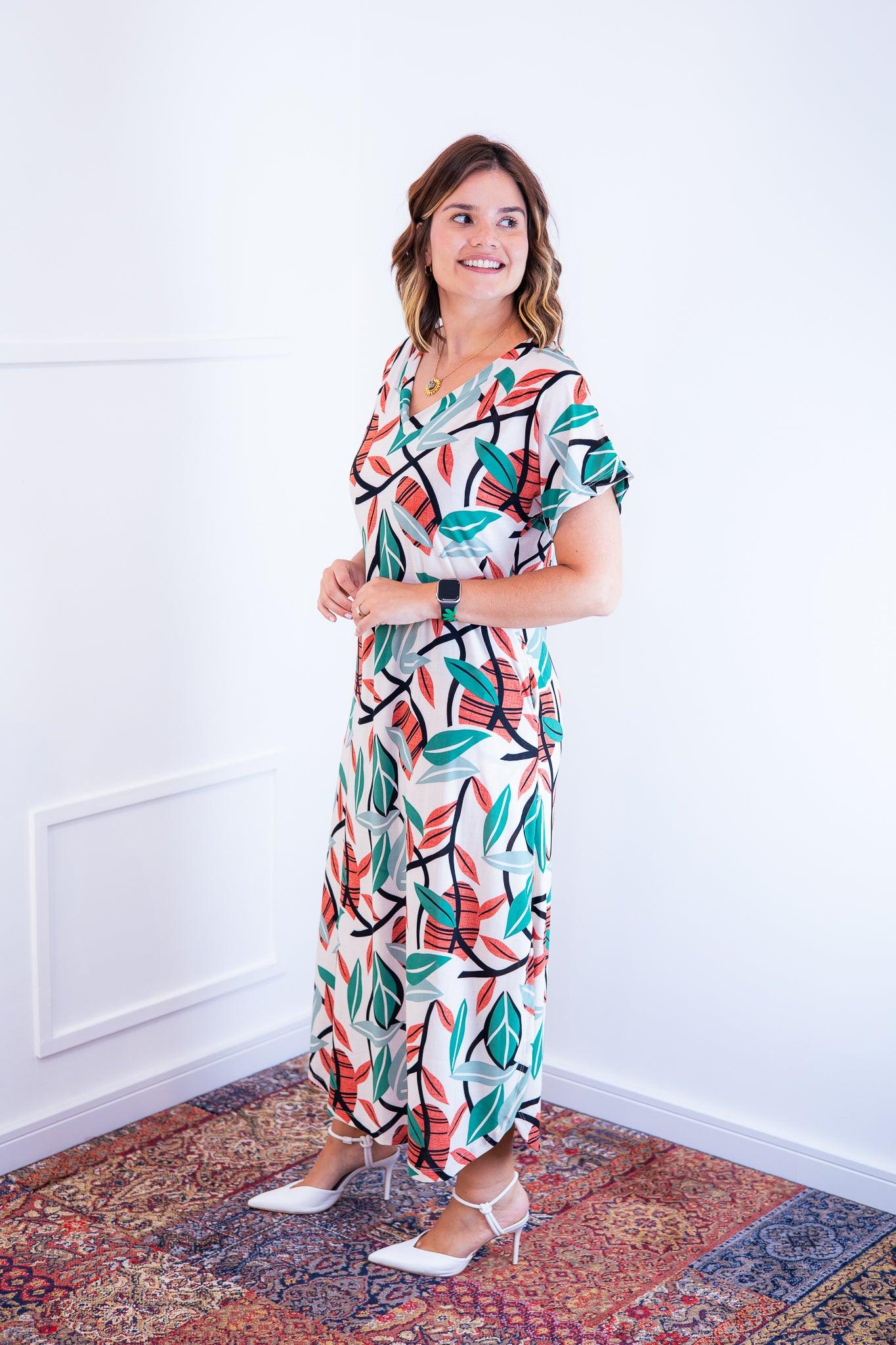 Vestido Antonella - Decote V e Fendas Laterais em Malha Confort - Bazar Online