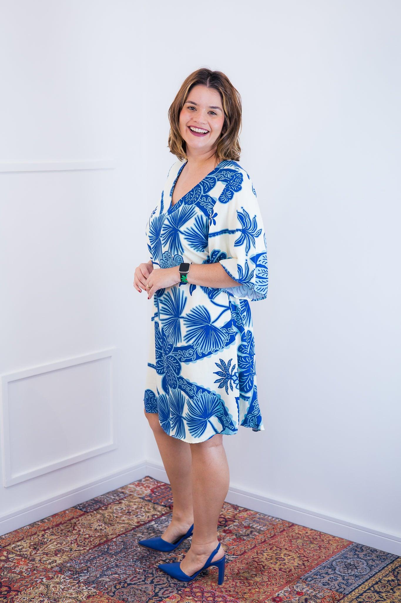 Vestido Sabrina - Decote V Manga Morcego em Viscolinho - Bazar Online