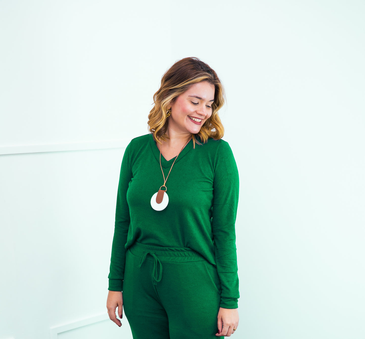 Blusa Paula - Gola V de Manga Longa Lãzinha - Bazar Online