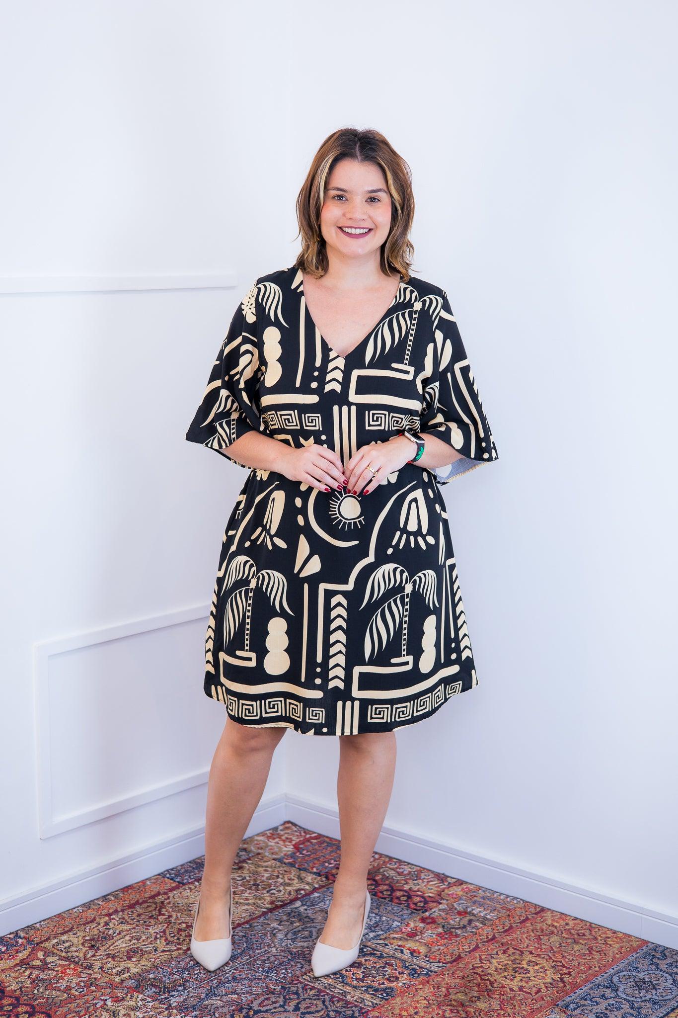 Vestido Sabrina - Decote V Manga Morcego em Viscolinho - Bazar Online