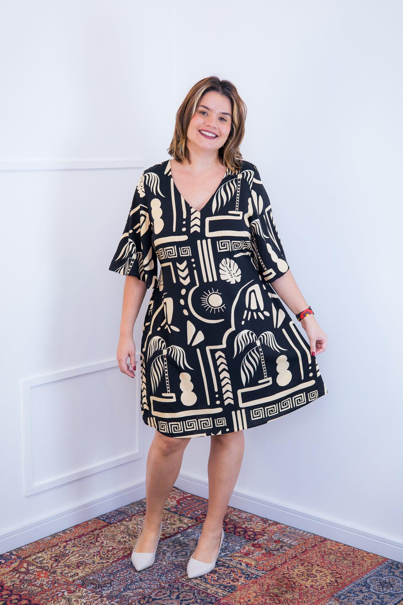 Vestido Sabrina - Decote V Manga Morcego em Viscolinho - Bazar Online