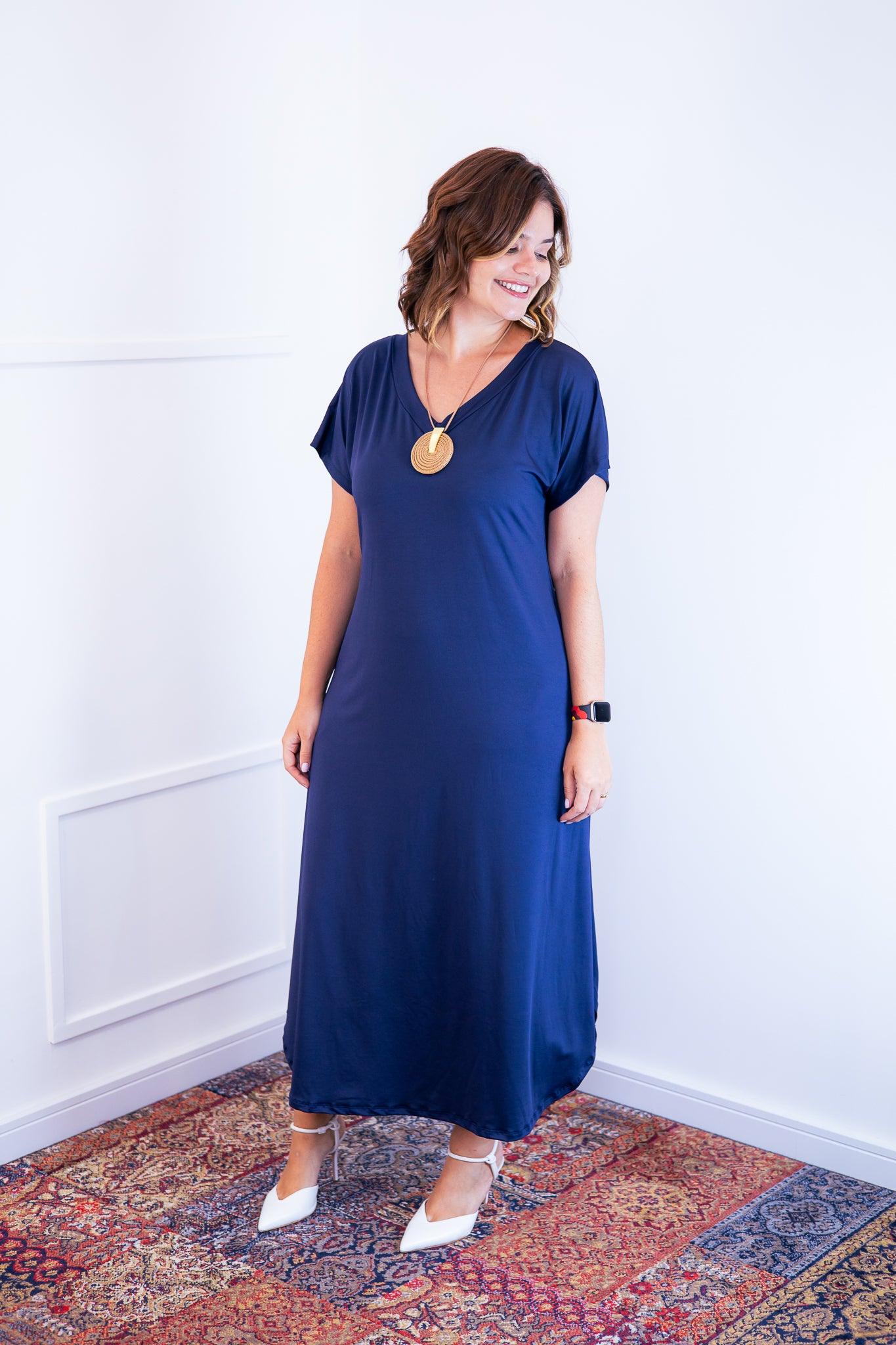 Vestido Antonella - Decote V e Fendas Laterais em Malha Confort - Bazar Online