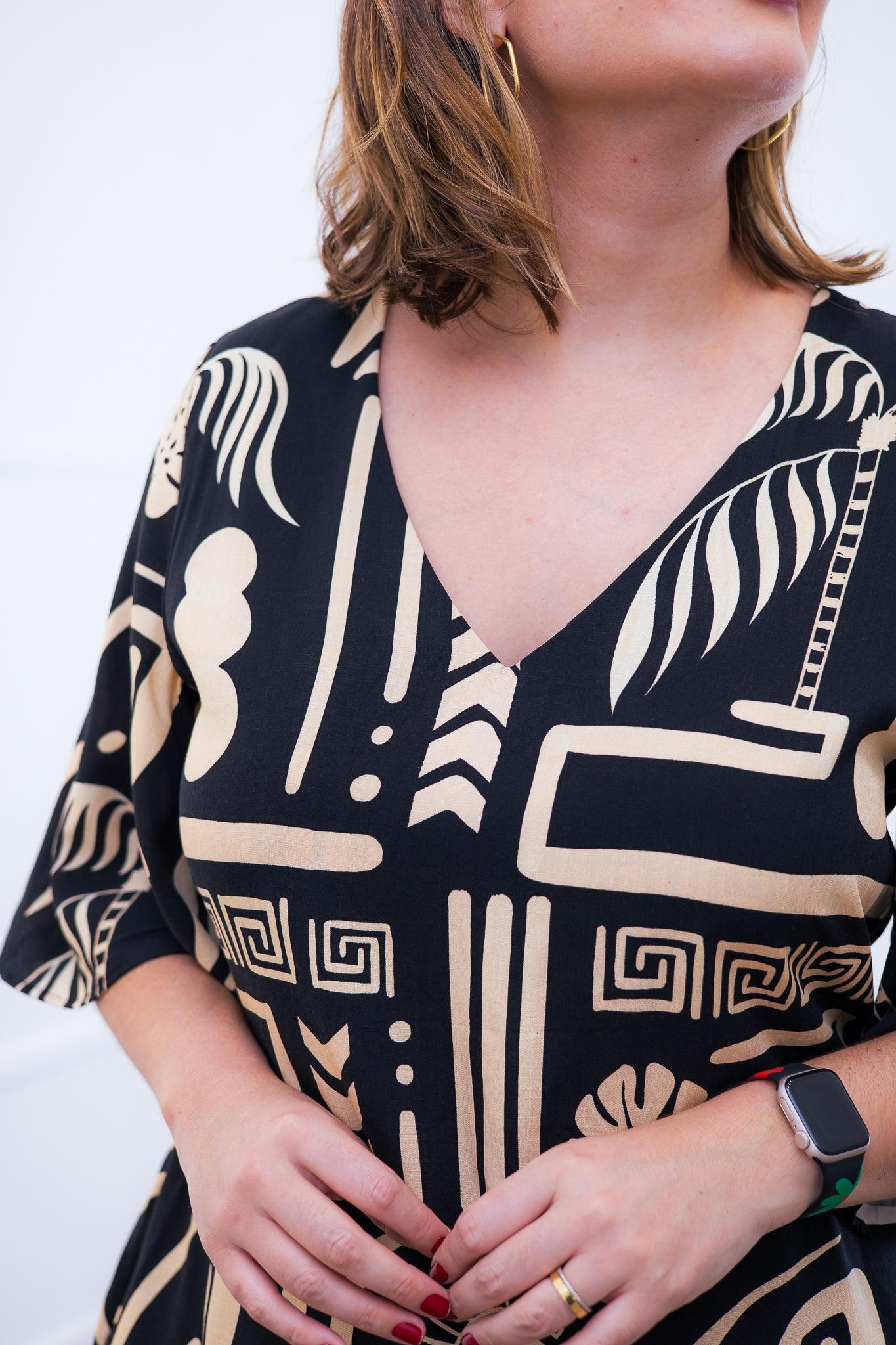 Vestido Sabrina - Decote V Manga Morcego em Viscolinho - Bazar Online