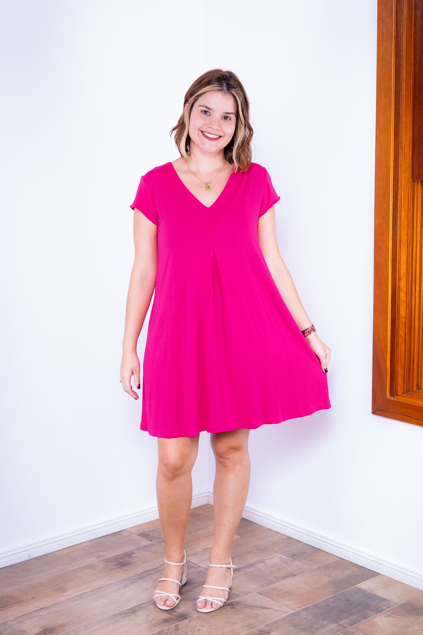 Vestido Laura - Evasê Decote V em Viscolycra - Bazar Online