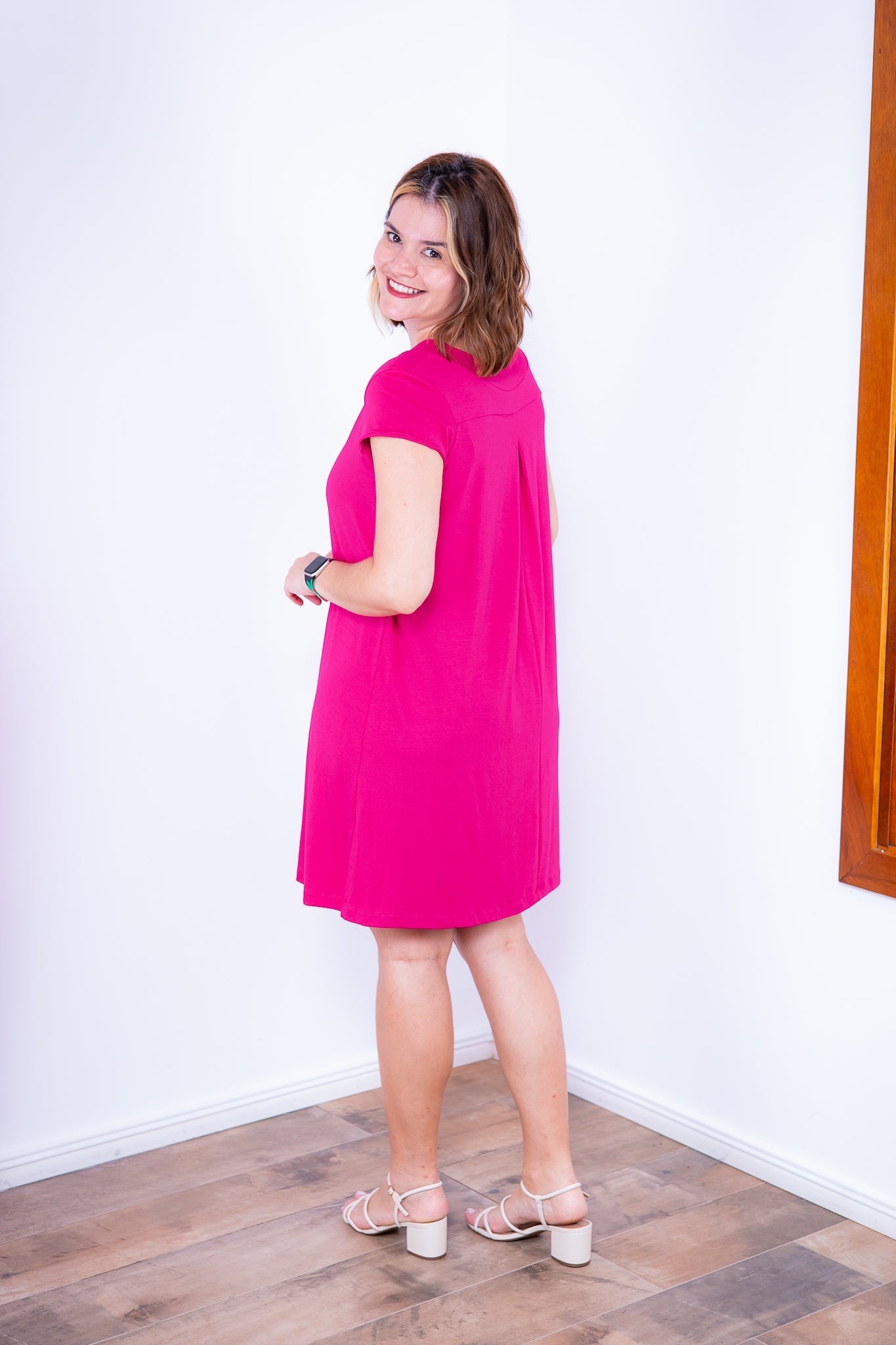 Vestido Laura - Evasê Decote V em Viscolycra - Bazar Online