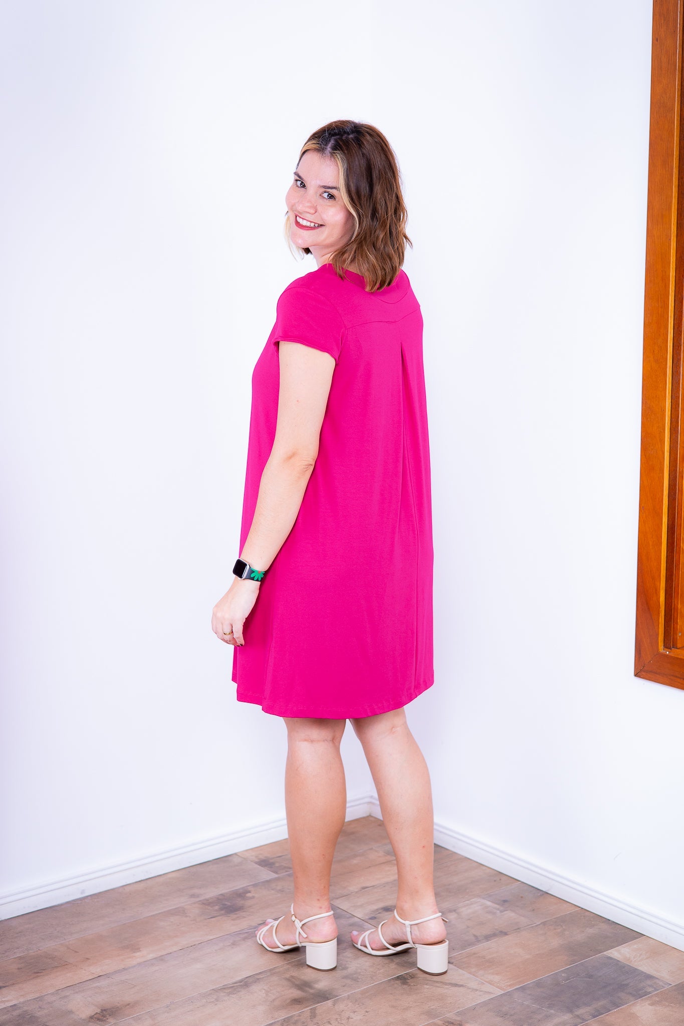 Vestido Laura - Evasê Decote V em Viscolycra - Bazar Online