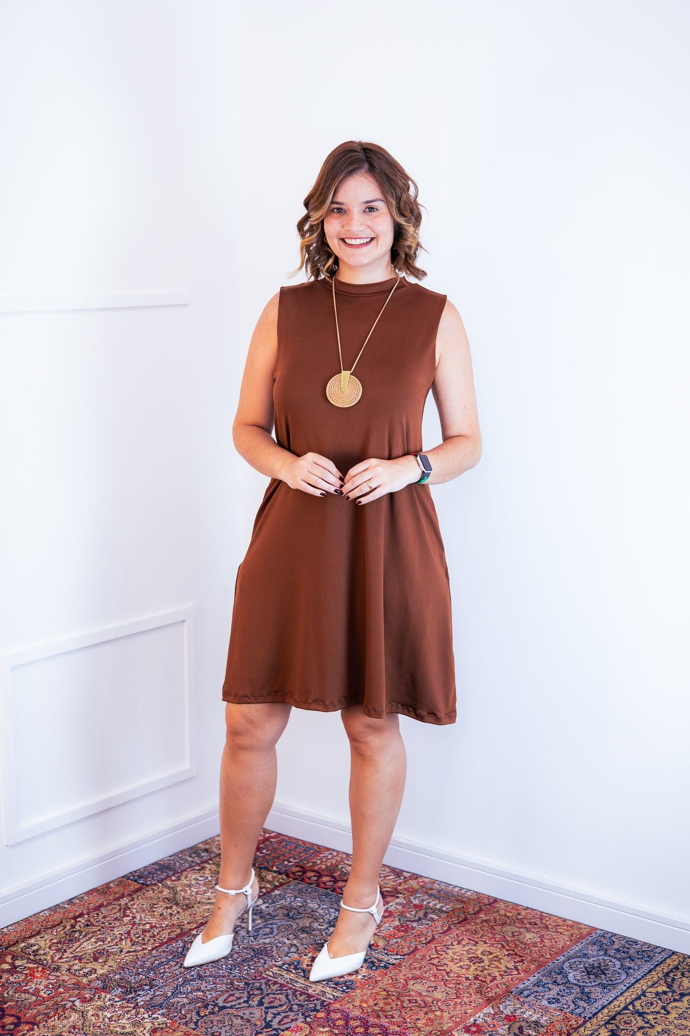 Vestido Emily -  Regata de Amarrar nas Costas em Malha Confort - Bazar Online