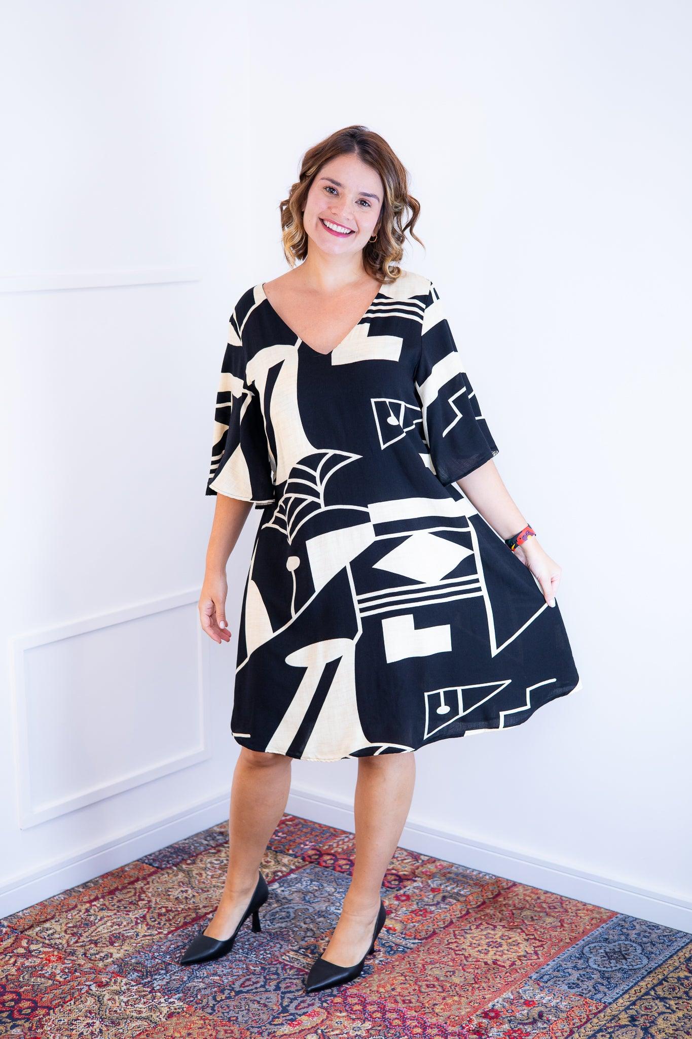 Vestido Sabrina - Decote V Manga Morcego em Viscolinho - Bazar Online