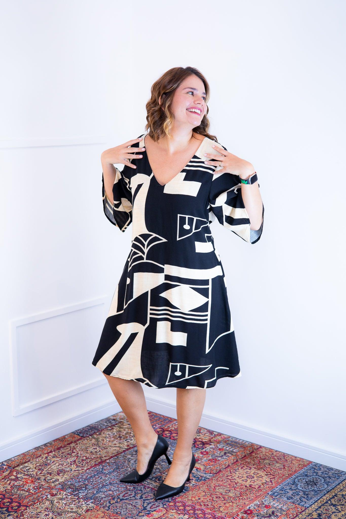 Vestido Sabrina - Decote V Manga Morcego em Viscolinho - Bazar Online