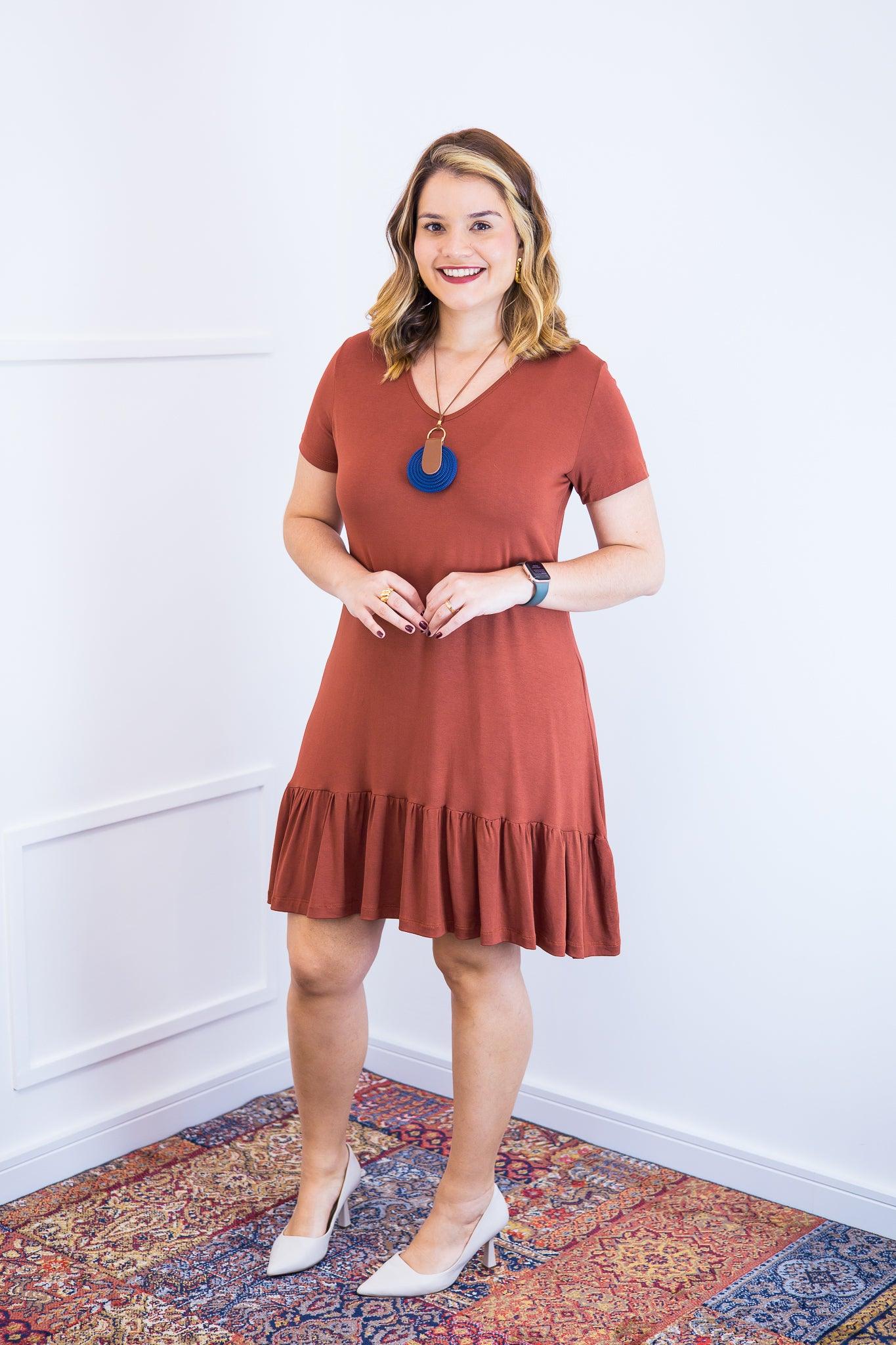 Vestido Verona - Babado Gola V e Manga Curta - Bazar Online