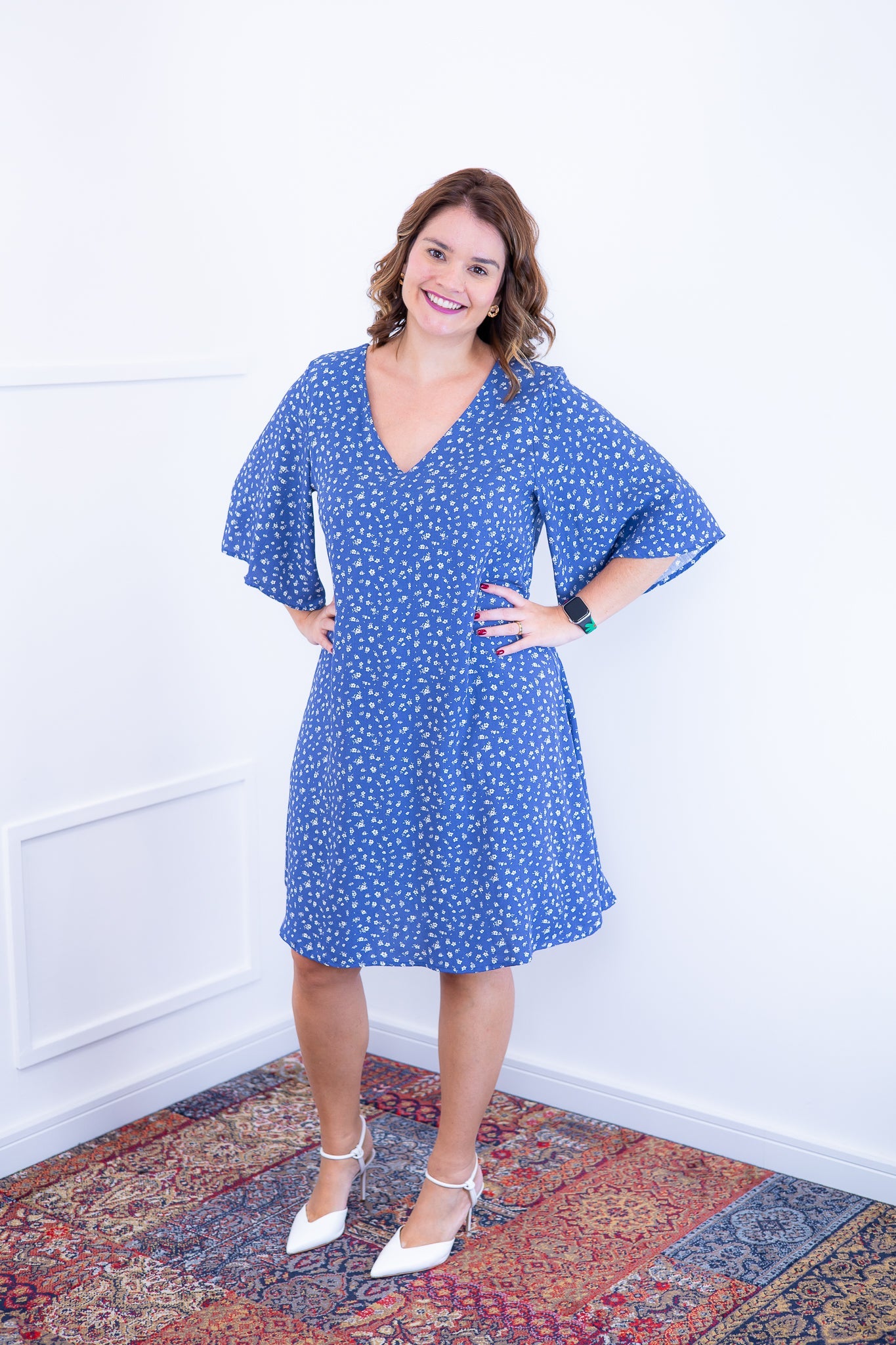 Vestido Sabrina - Decote V Manga Morcego em Viscolinho - Bazar Online