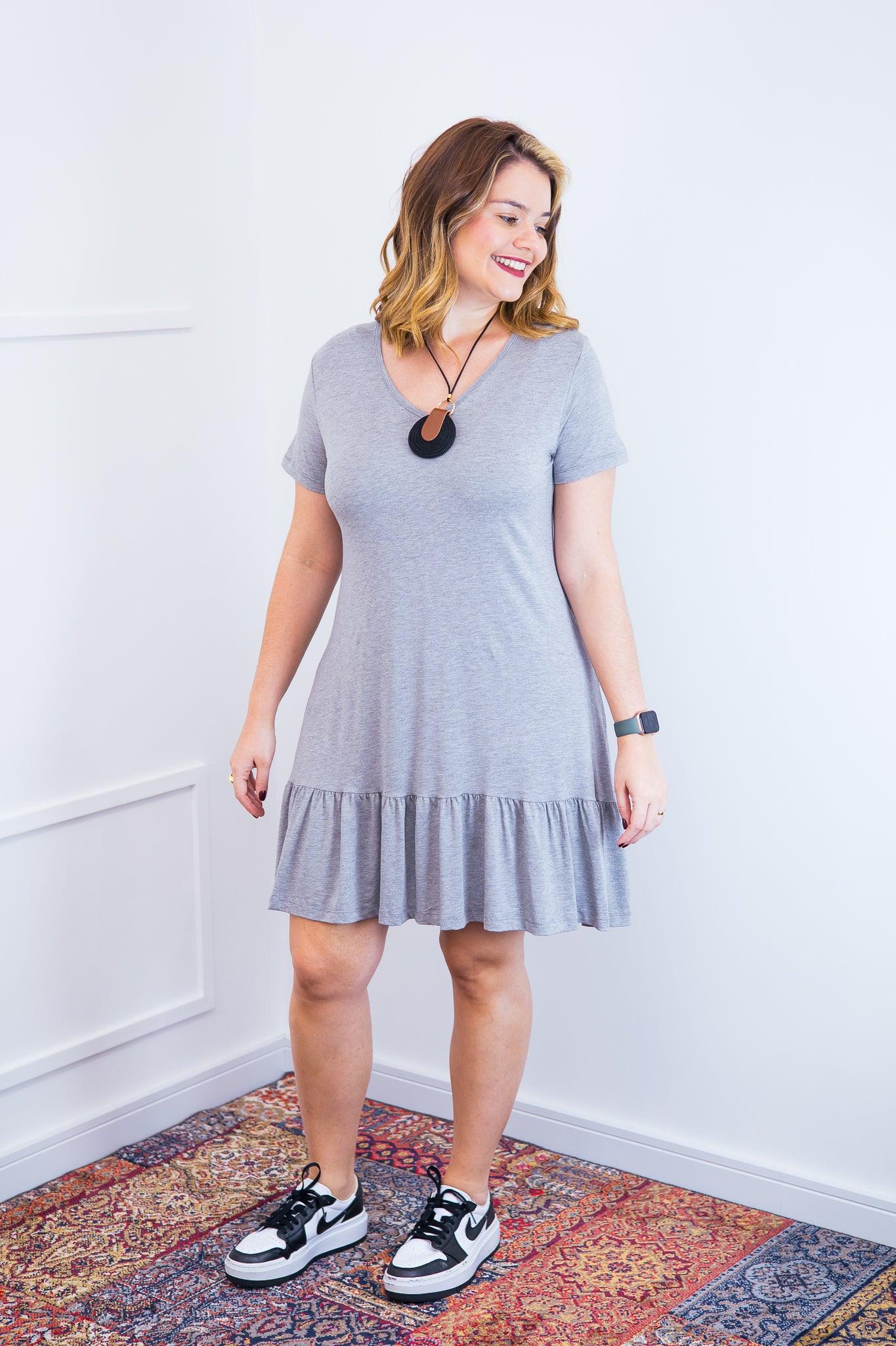 Vestido Verona - Babado Gola V e Manga Curta - Bazar Online