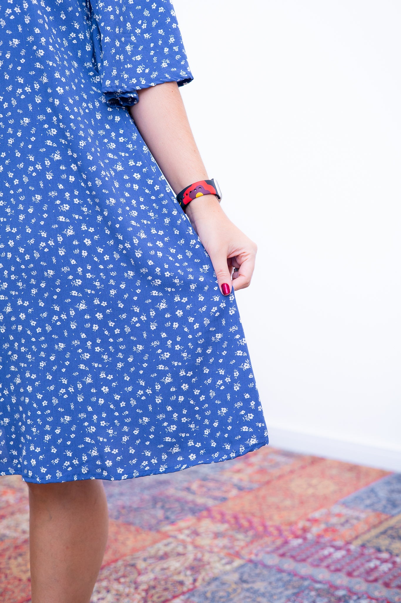 Vestido Sabrina - Decote V Manga Morcego em Viscolinho - Bazar Online