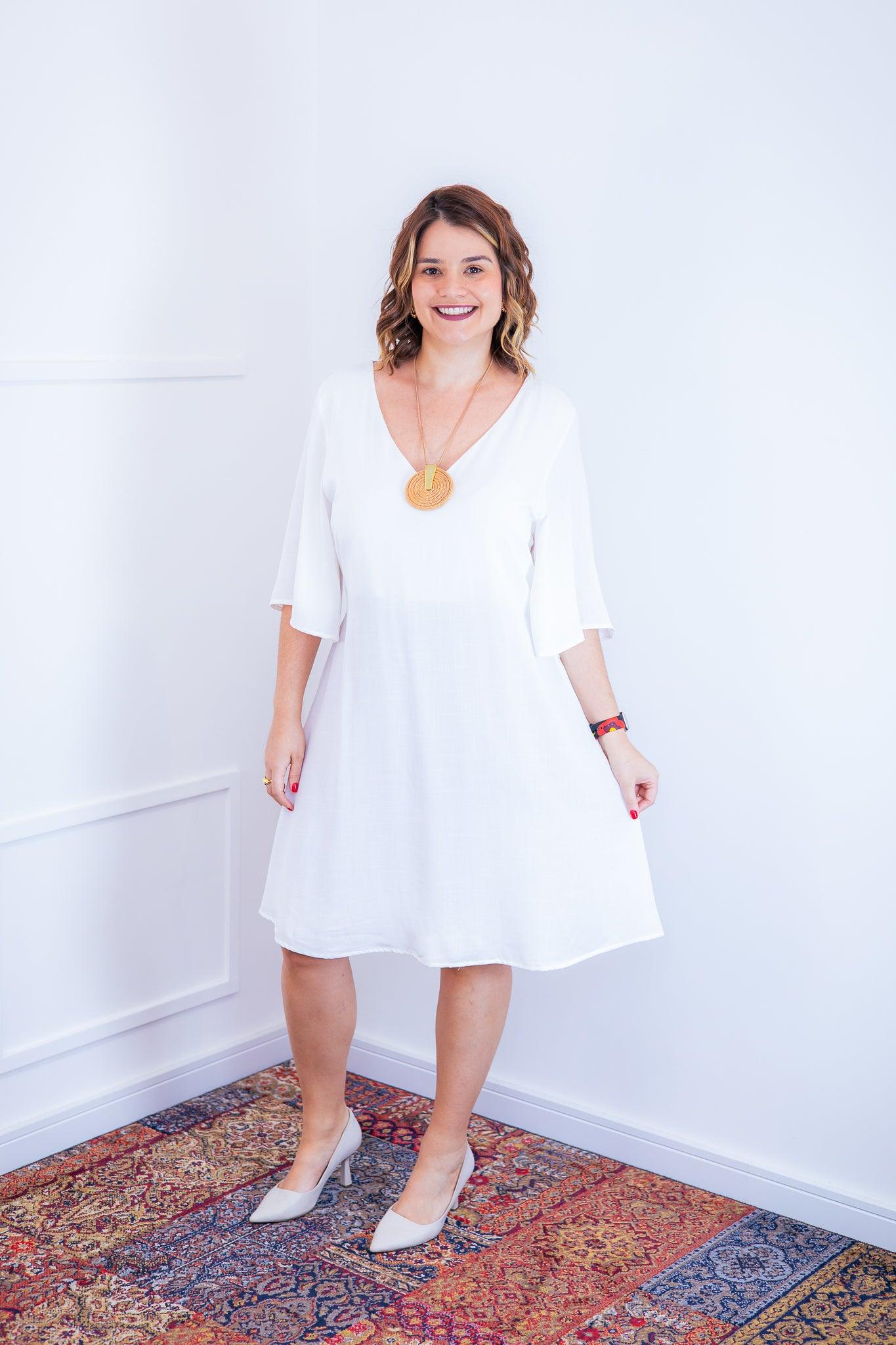 Vestido Sabrina - Decote V Manga Morcego em Viscolinho - Bazar Online