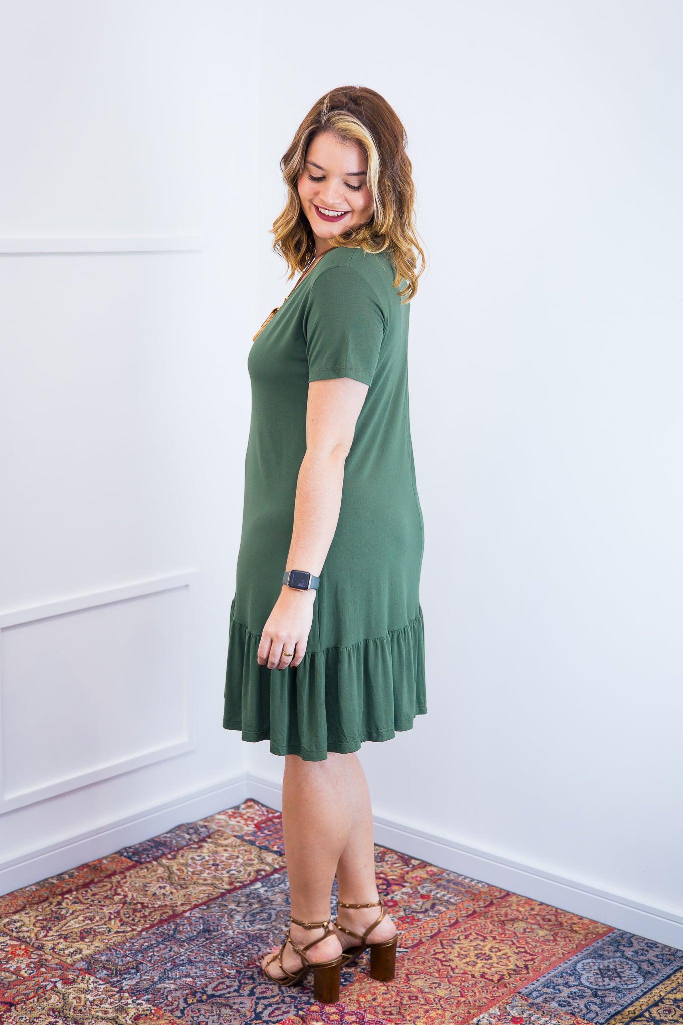 Vestido Verona - Babado Gola V e Manga Curta - Bazar Online