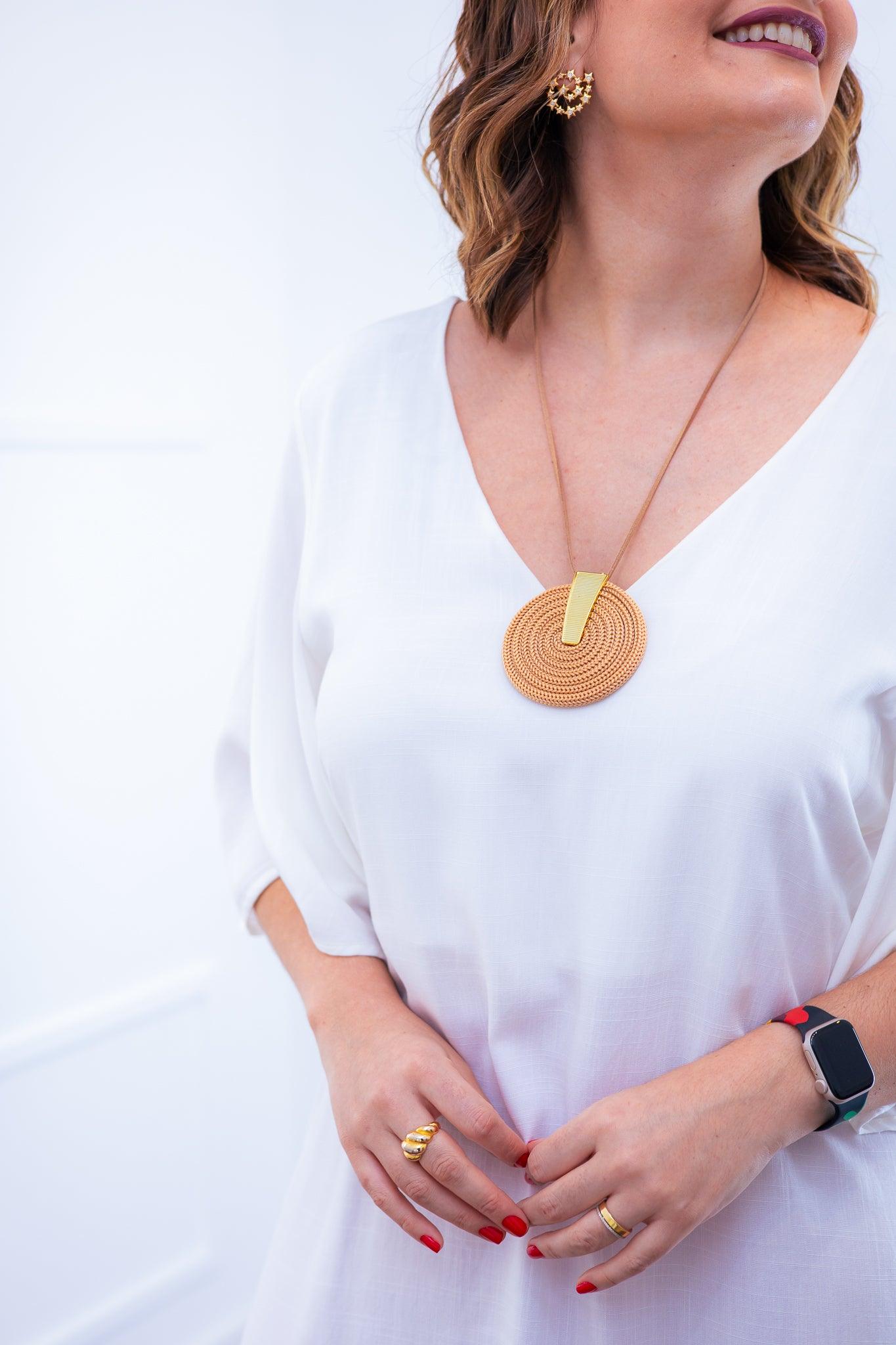 Vestido Sabrina - Decote V Manga Morcego em Viscolinho - Bazar Online