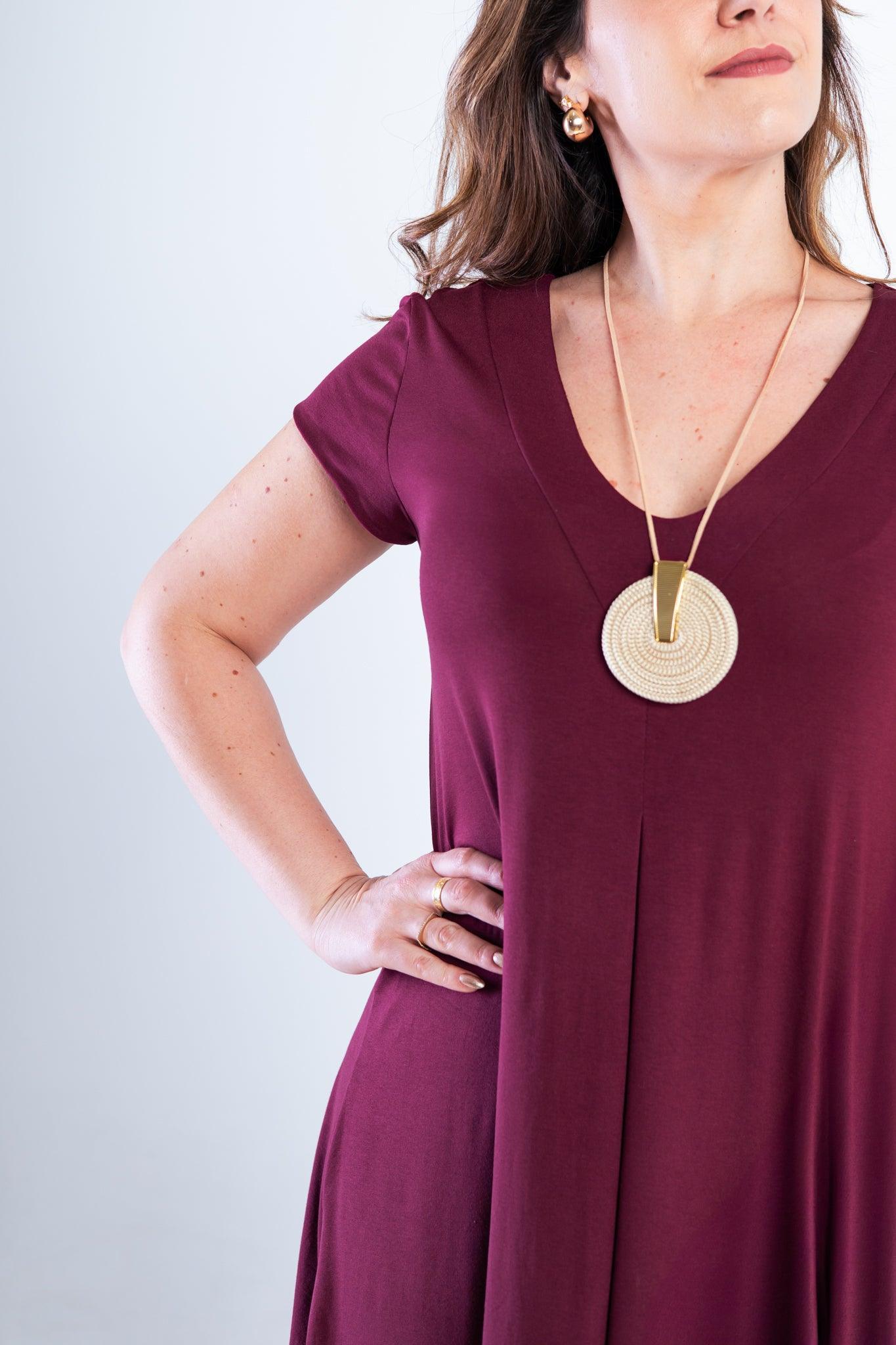 Vestido Laura - Evasê Decote V em Viscolycra - Bazar Online