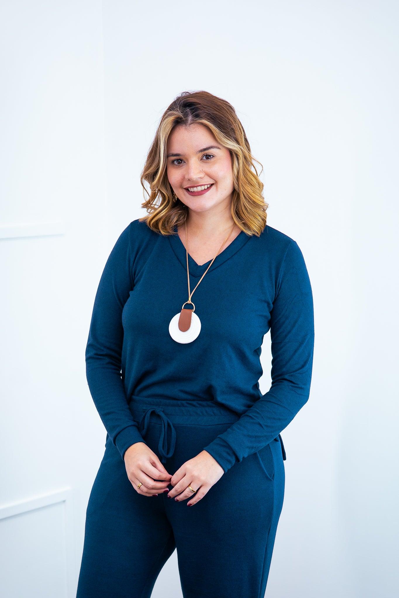 Blusa Paula - Gola V de Manga Longa Lãzinha - Bazar Online