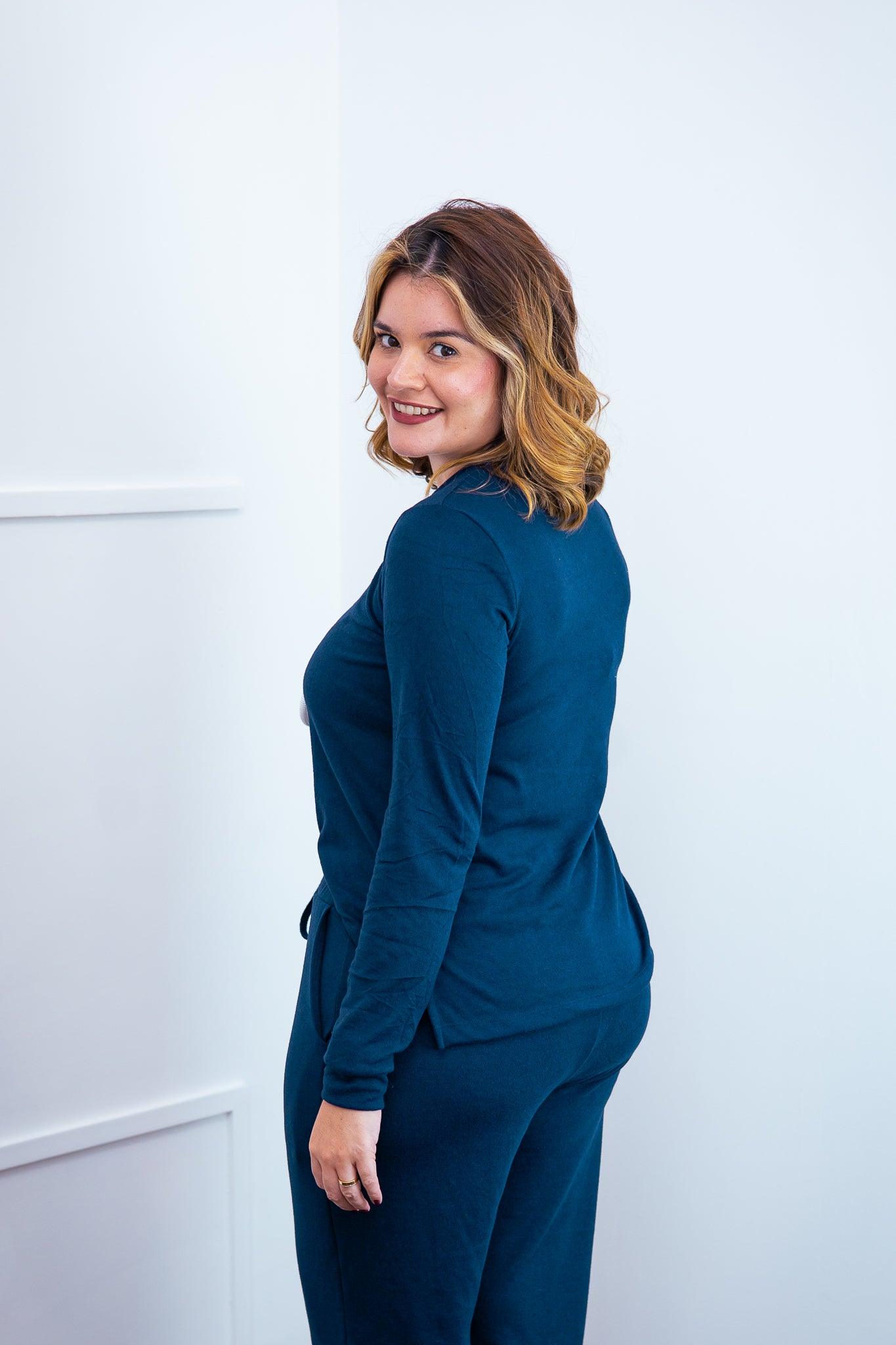 Blusa Paula - Gola V de Manga Longa Lãzinha - Bazar Online