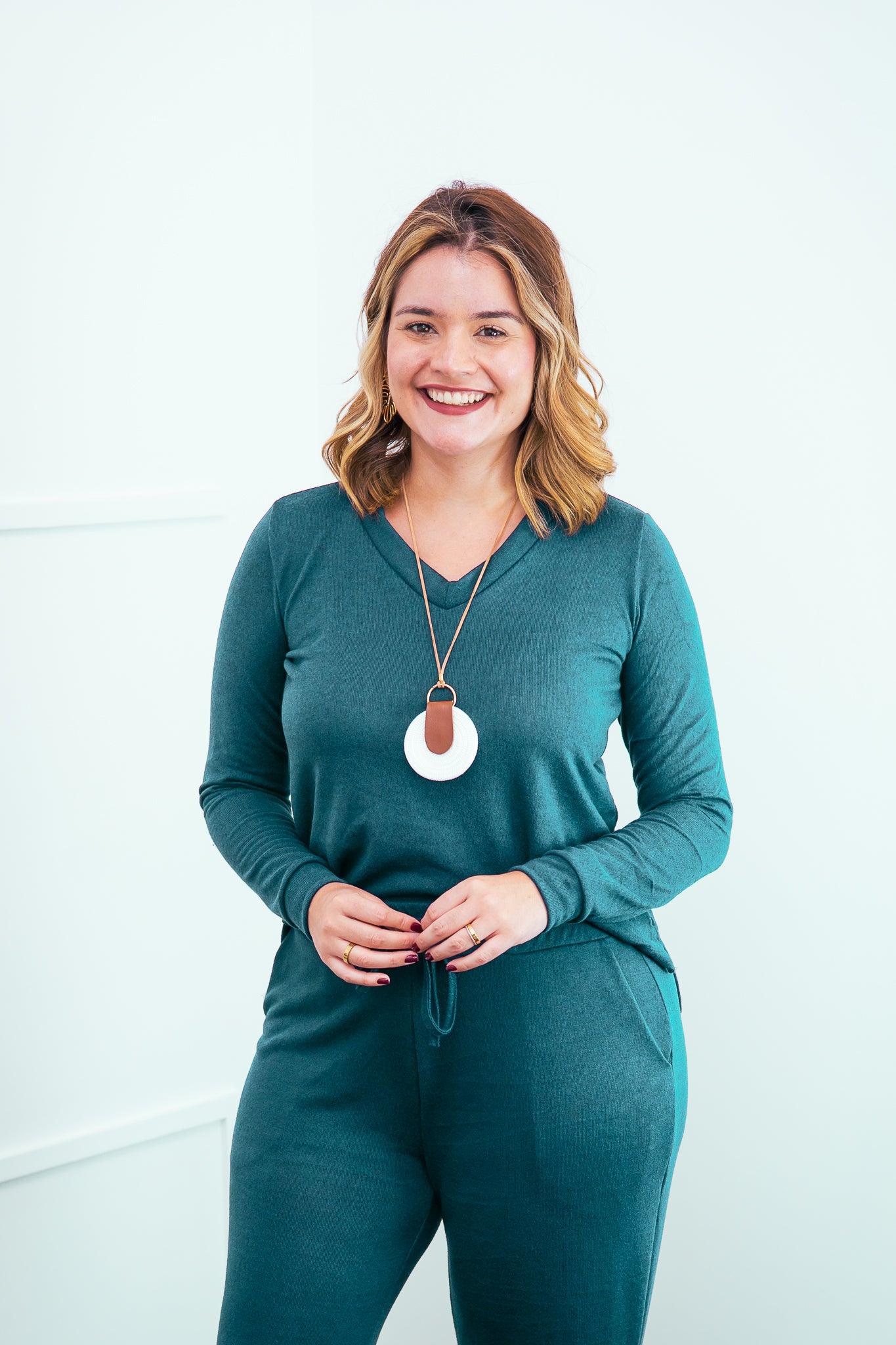 Blusa Paula - Gola V de Manga Longa Lãzinha - Bazar Online